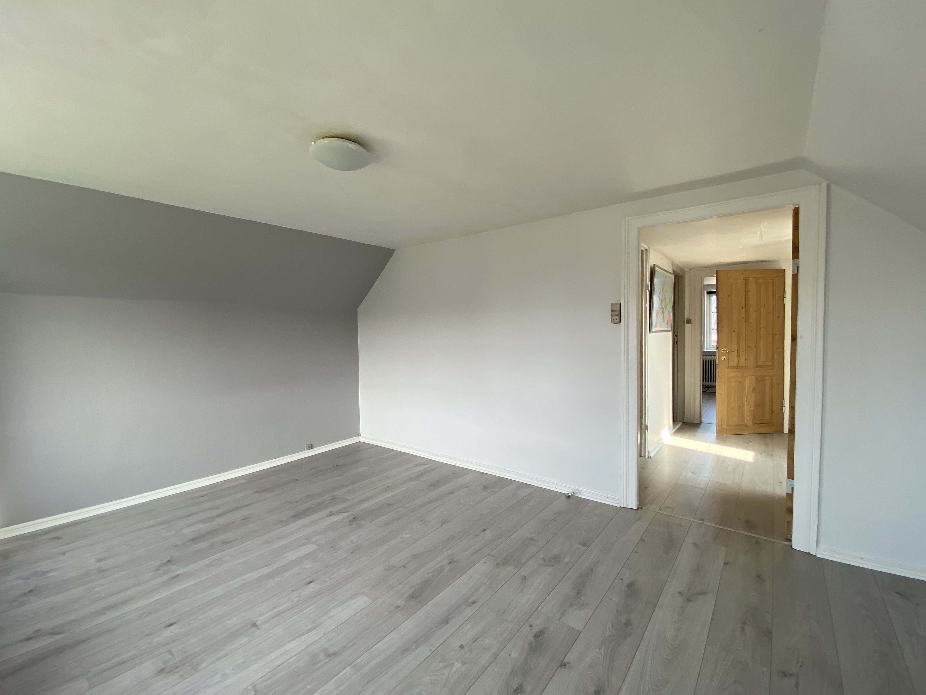 Fremhævet  billede i fuldskærmstilstand. Billede af Bjerregårdvej 6, Stadil, 6980 Tim