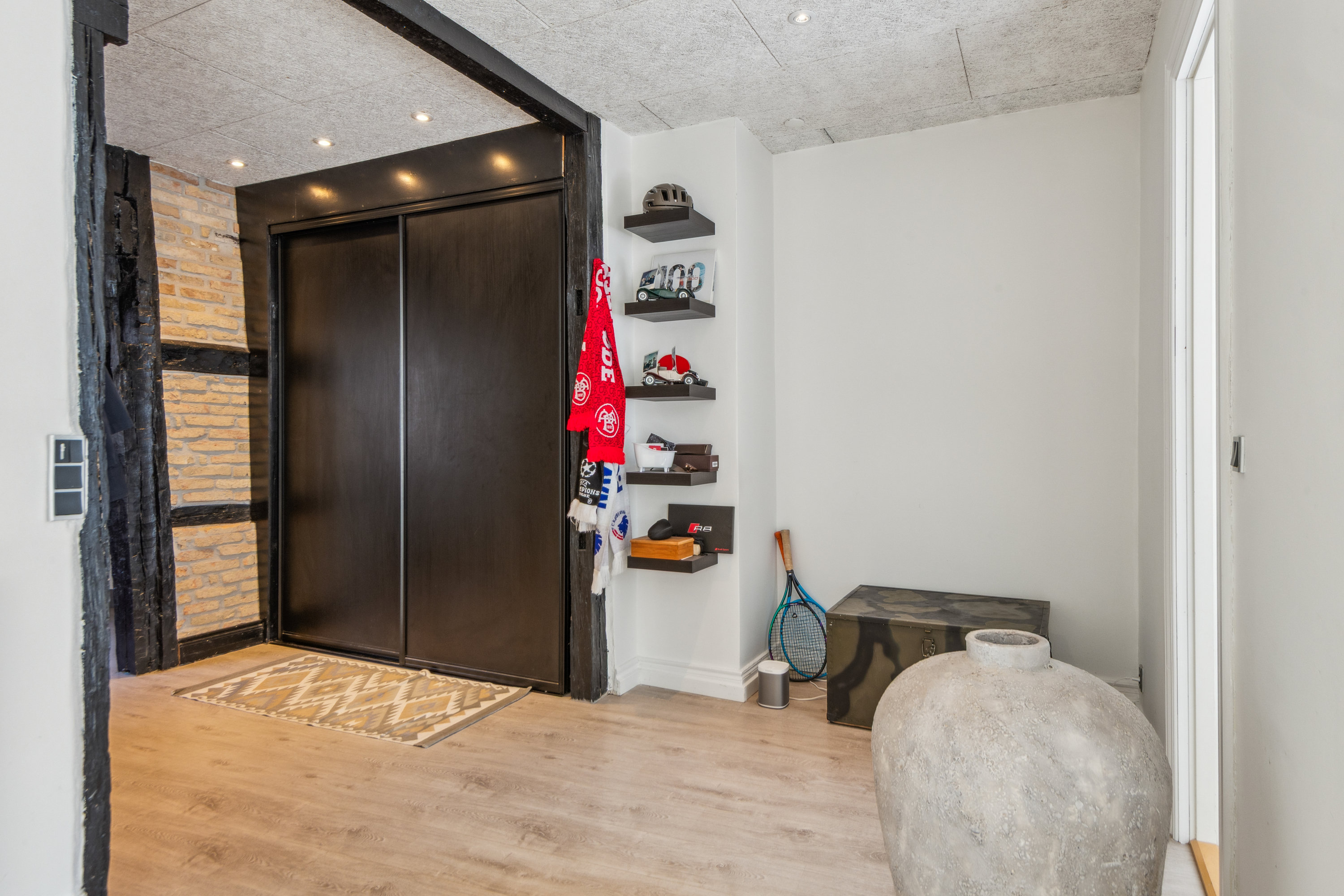 Fremhævet værelse billede i fuldskærmstilstand. Billede af Vesterå 7, 1. th., 9000 Aalborg