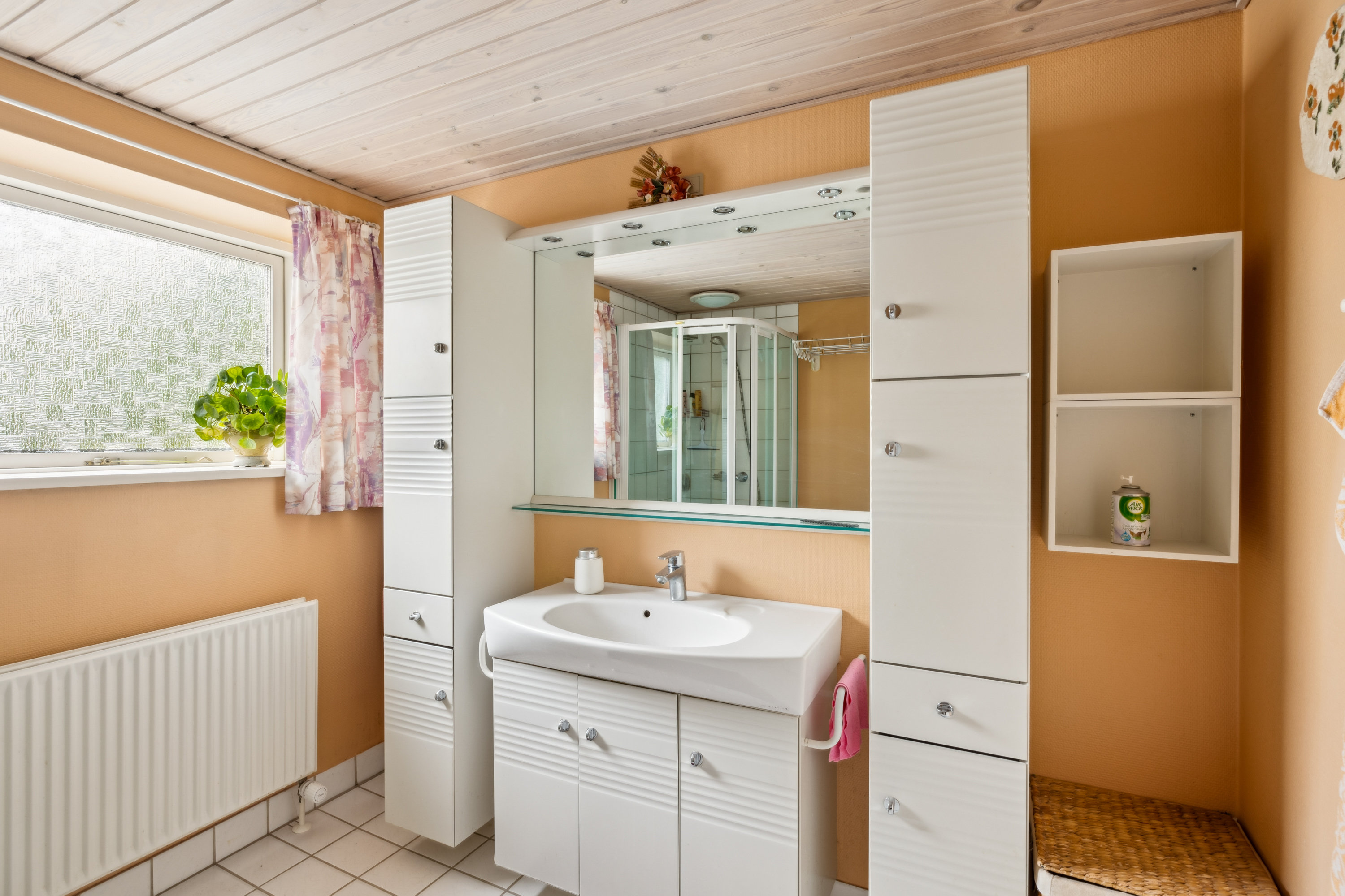 Fremhævet badeværelse billede i fuldskærmstilstand. Billede af Lyngbyvej 87, 8570 Trustrup