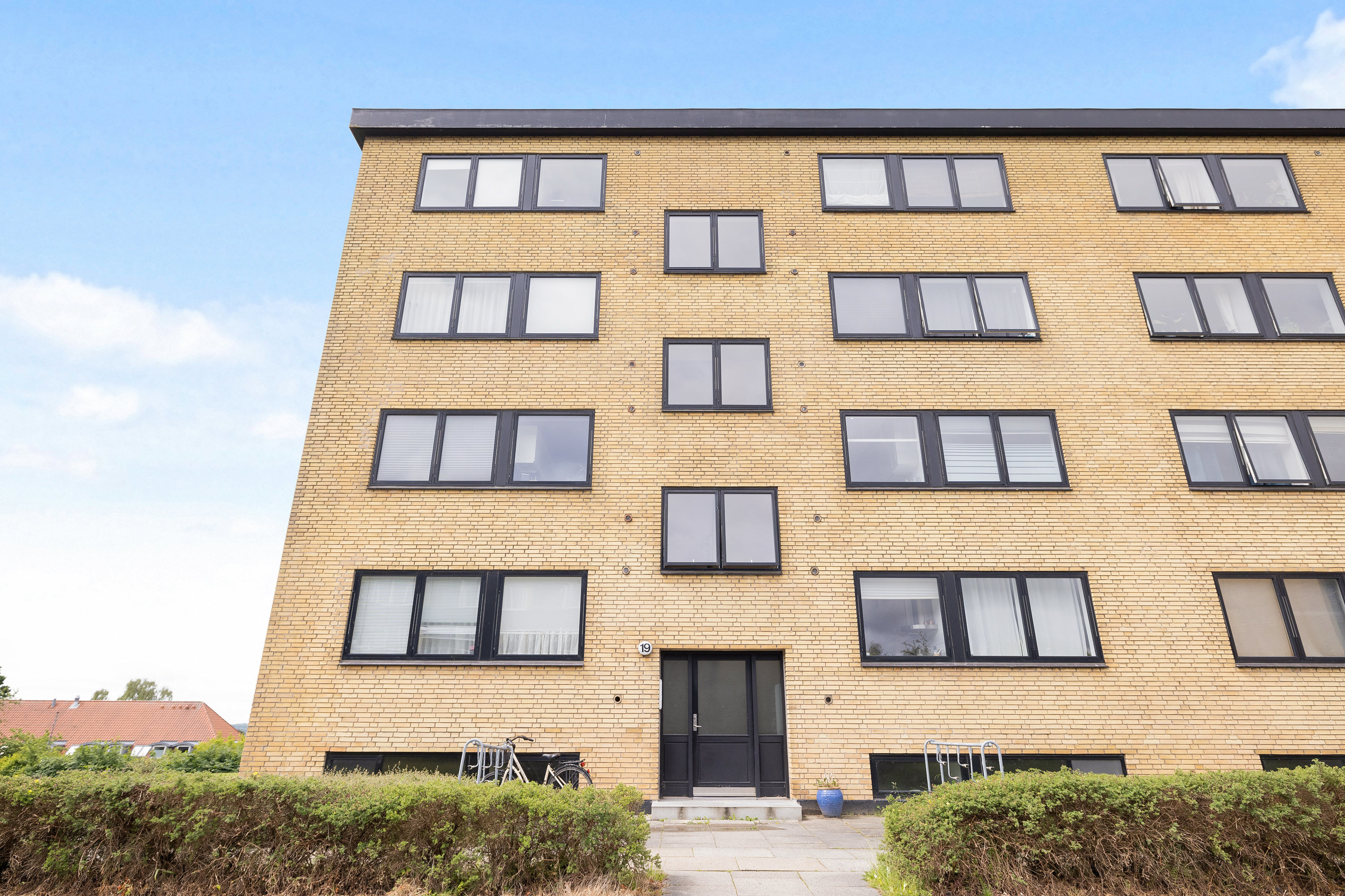 Miniaturebillede 1: . Billede af Emmasvej 19, 1. th., 8220 Brabrand