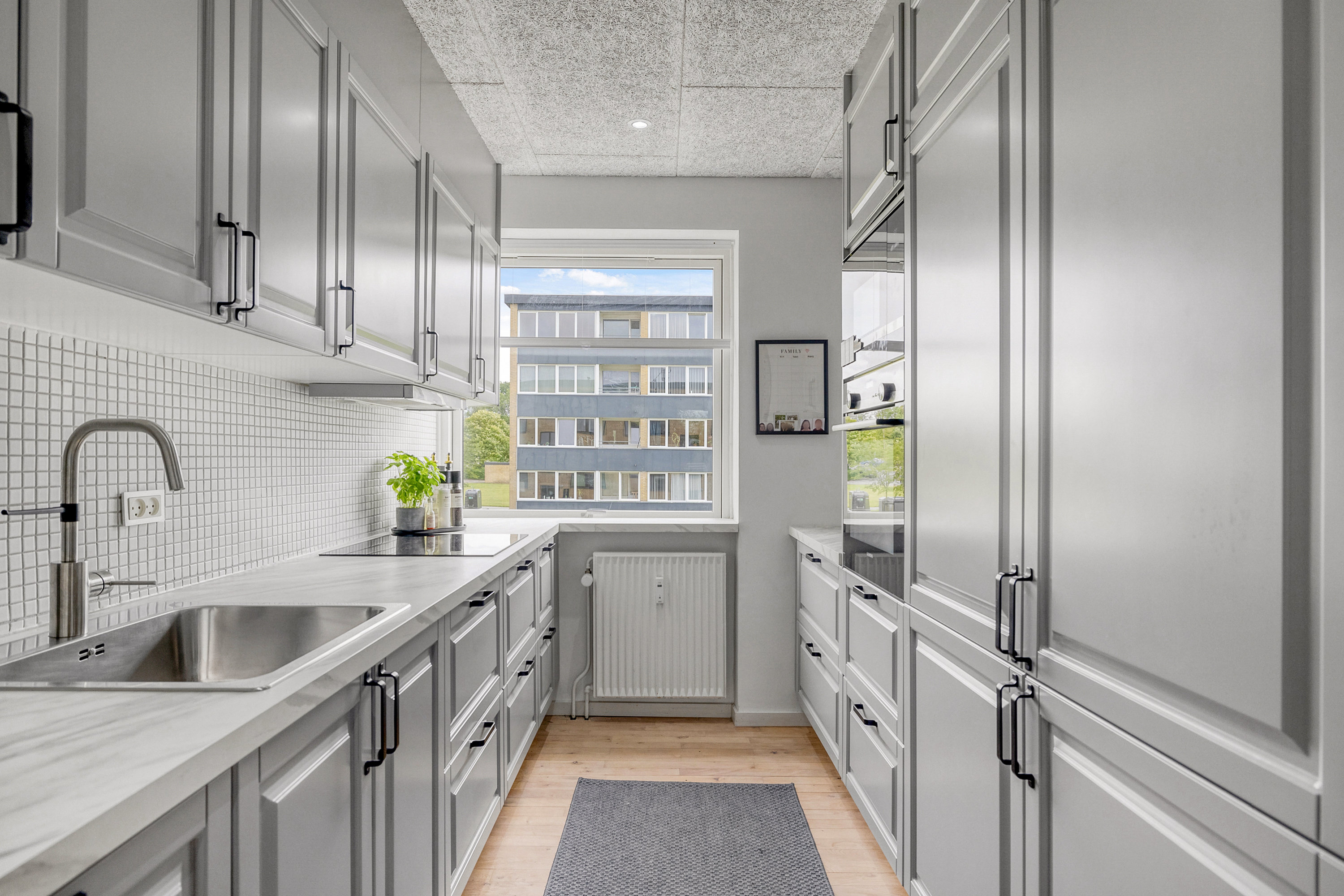 Fremhævet  billede i fuldskærmstilstand. Billede af Emmasvej 19, 1. th., 8220 Brabrand