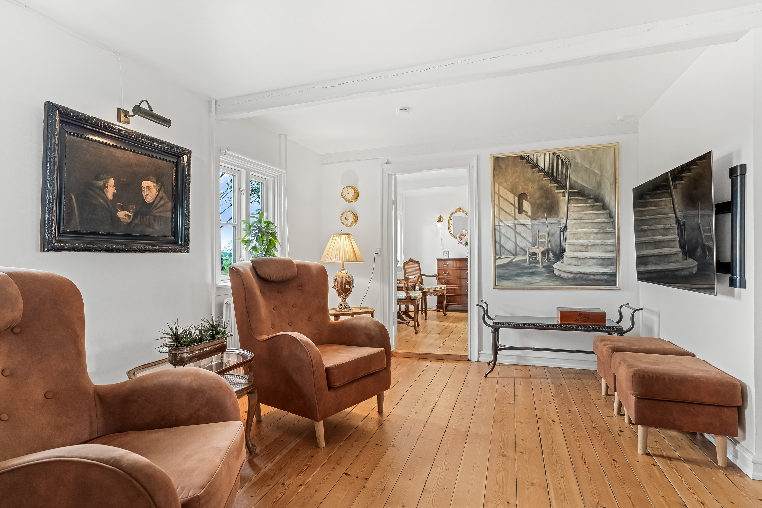 Fremhævet stue billede i fuldskærmstilstand. Billede af Ellet 1, Døllefjelde, 4990 Sakskøbing