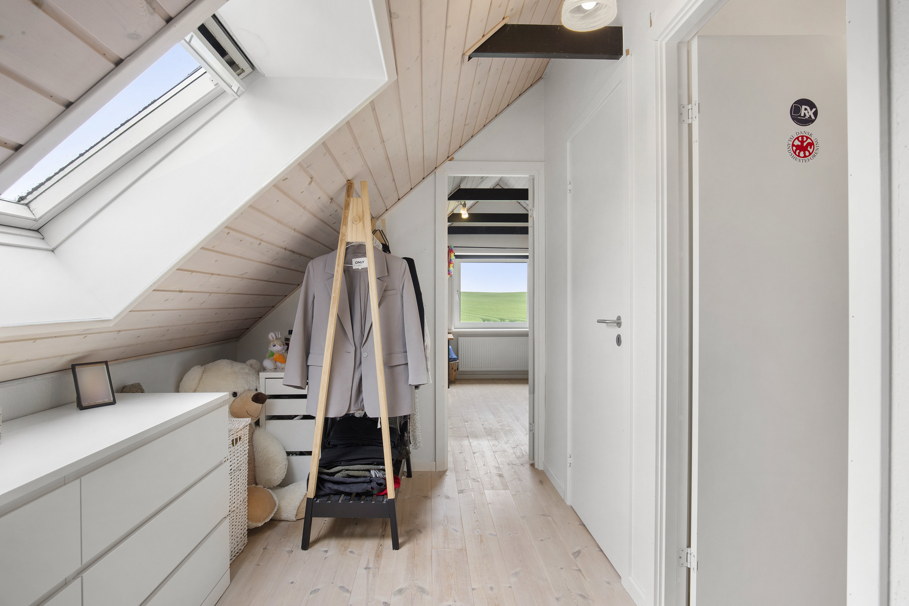 Fremhævet gang billede i fuldskærmstilstand. Billede af Højlundsvej 47, Børglum, 9760 Vrå