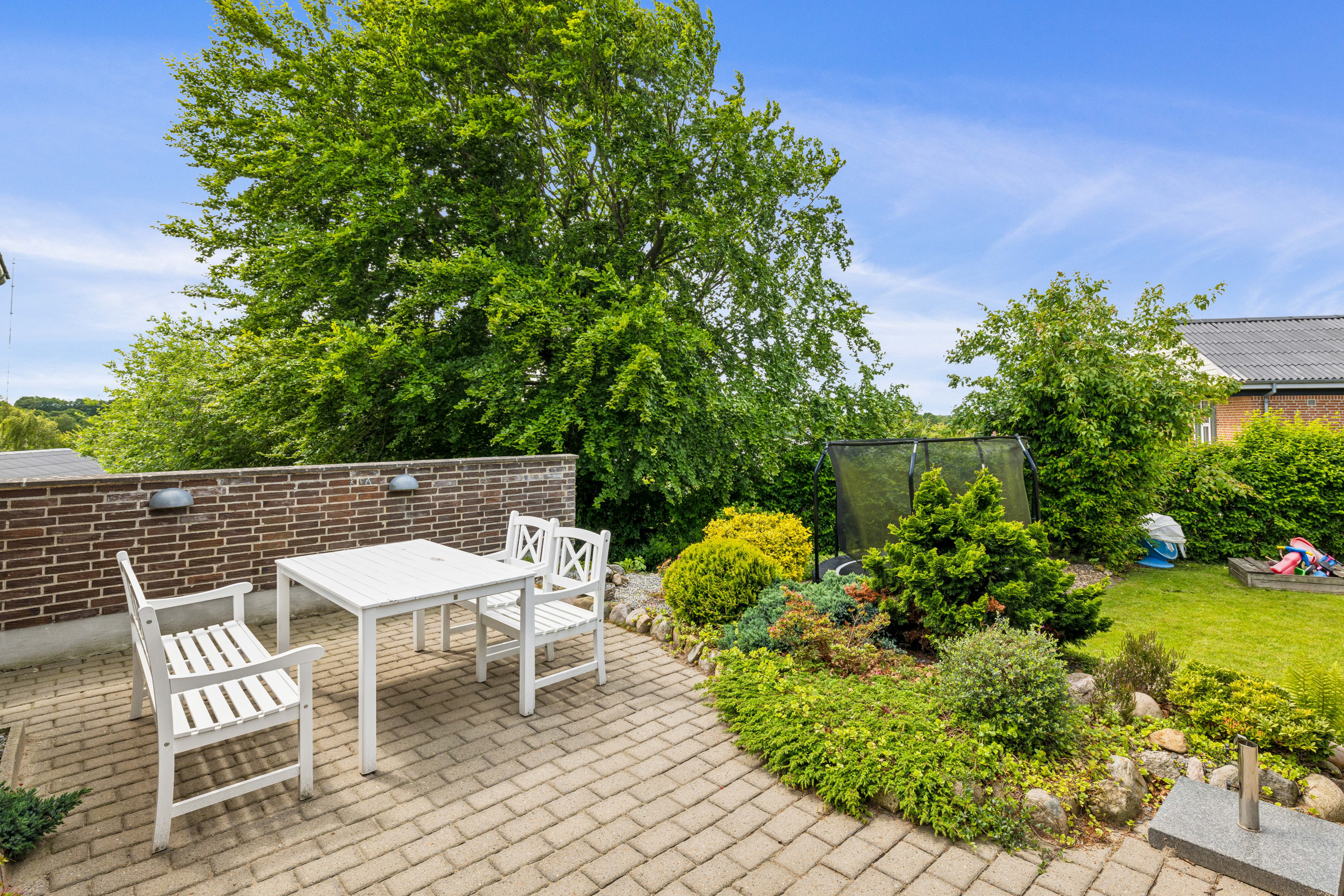 Fremhævet have billede i fuldskærmstilstand. Billede af Hulvejen 5, Sparkær, 8800 Viborg