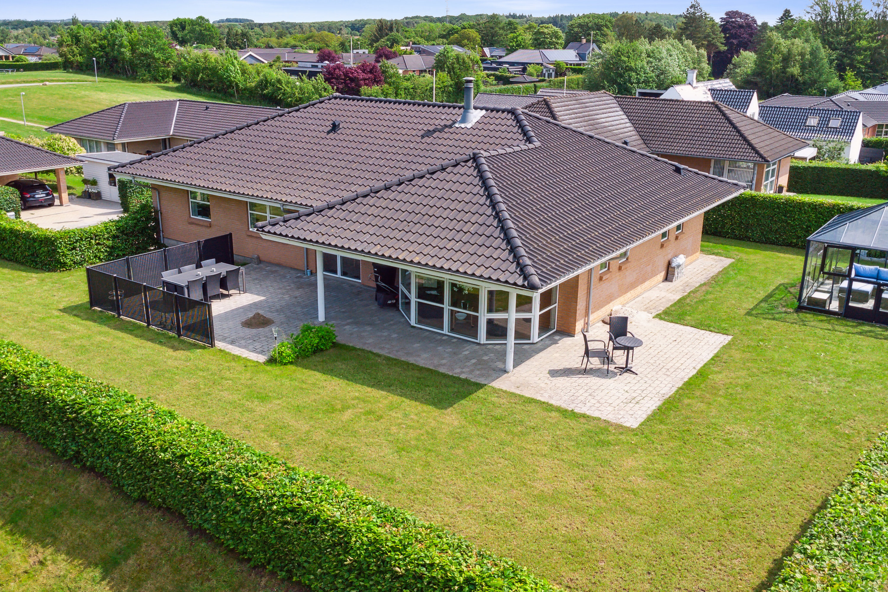 Fremhævet set fra haven billede i fuldskærmstilstand. Billede af Æblehaven 7, 5462 Morud