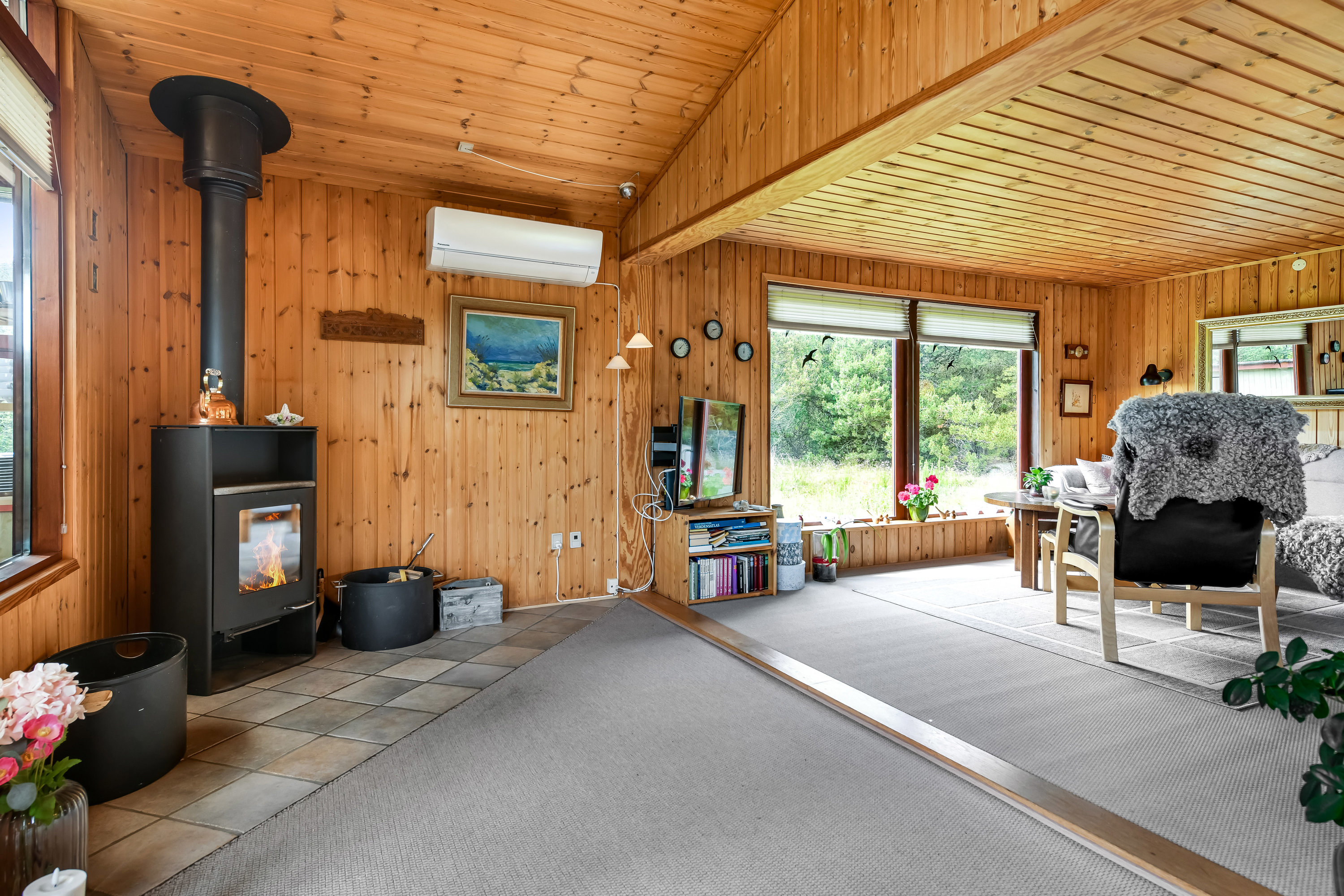 Fremhævet stue billede i fuldskærmstilstand. Billede af Vesten Sandene 48, Sønderho, 6720 Fanø