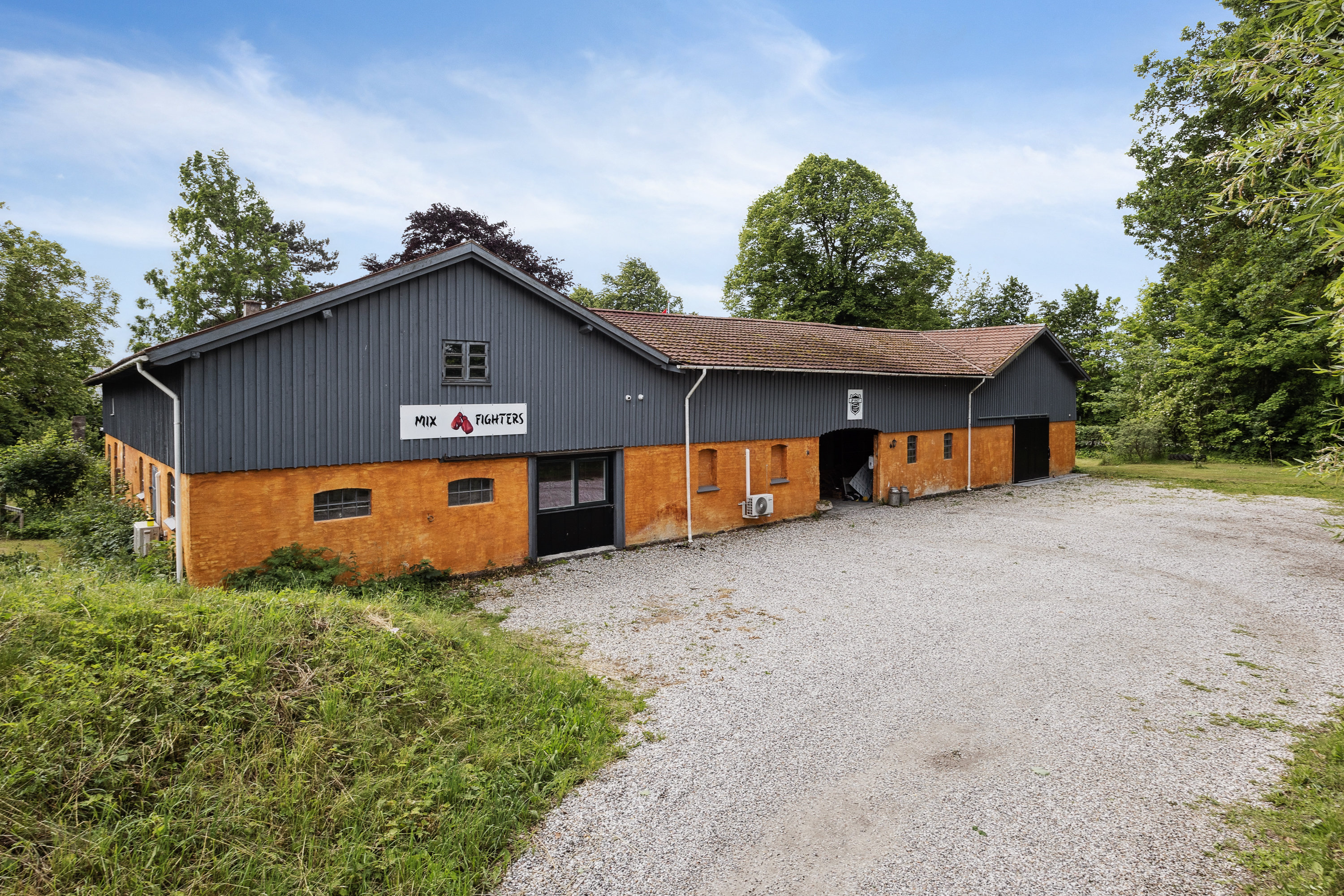 Fremhævet ejendom 1 billede i fuldskærmstilstand. Billede af Svansbjergvej 2, 4681 Herfølge