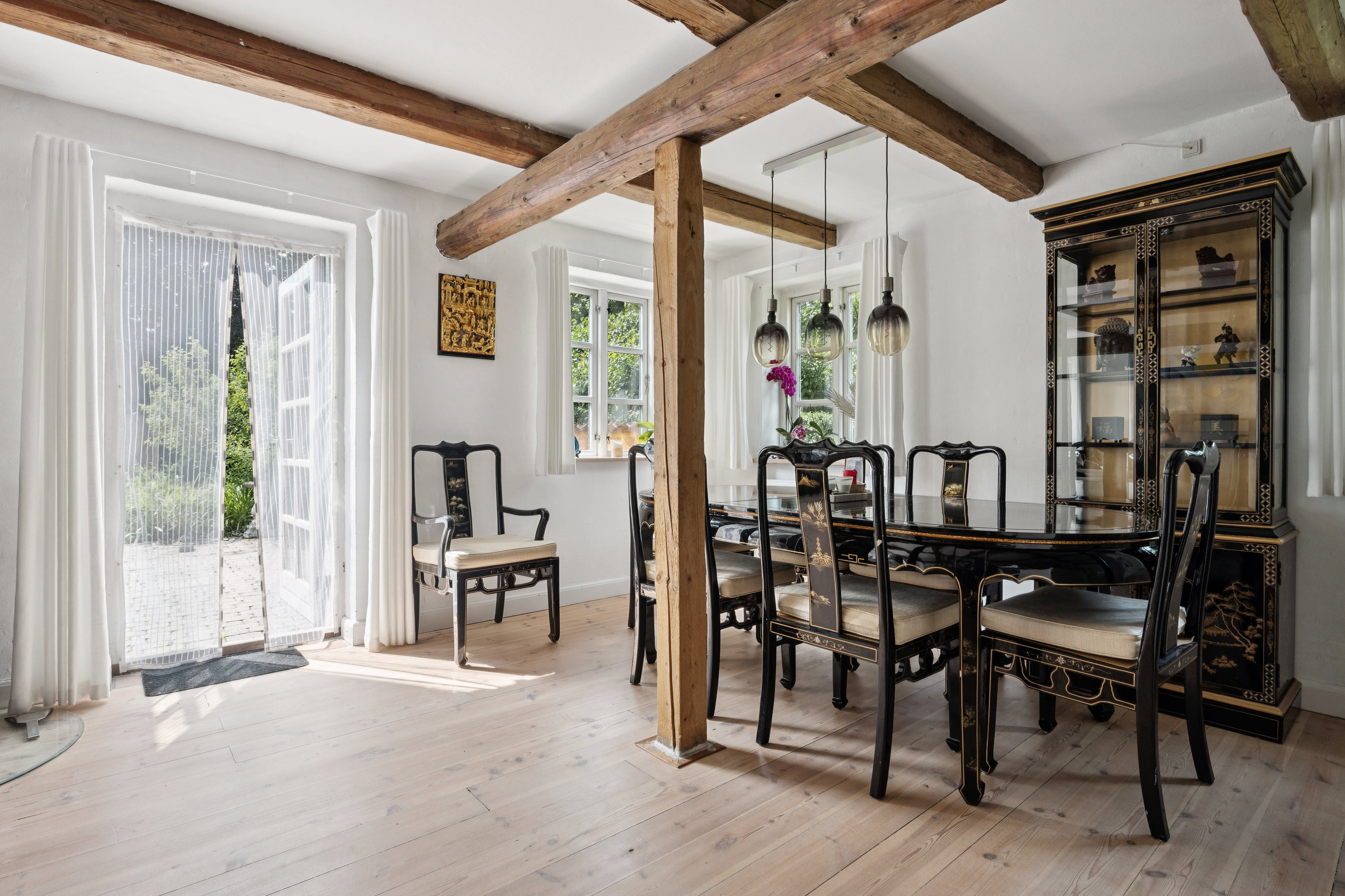 Fremhævet spisestue billede i fuldskærmstilstand. Billede af Svansbjergvej 2, 4681 Herfølge