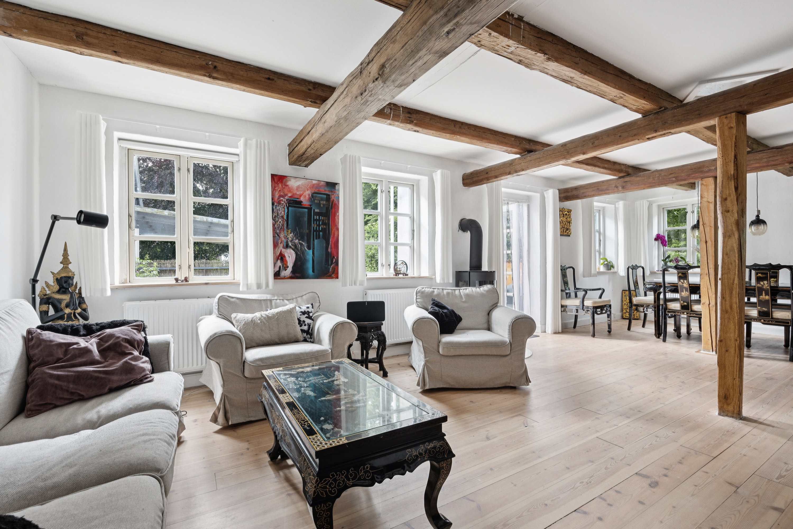 Fremhævet stue billede i fuldskærmstilstand. Billede af Svansbjergvej 2, 4681 Herfølge