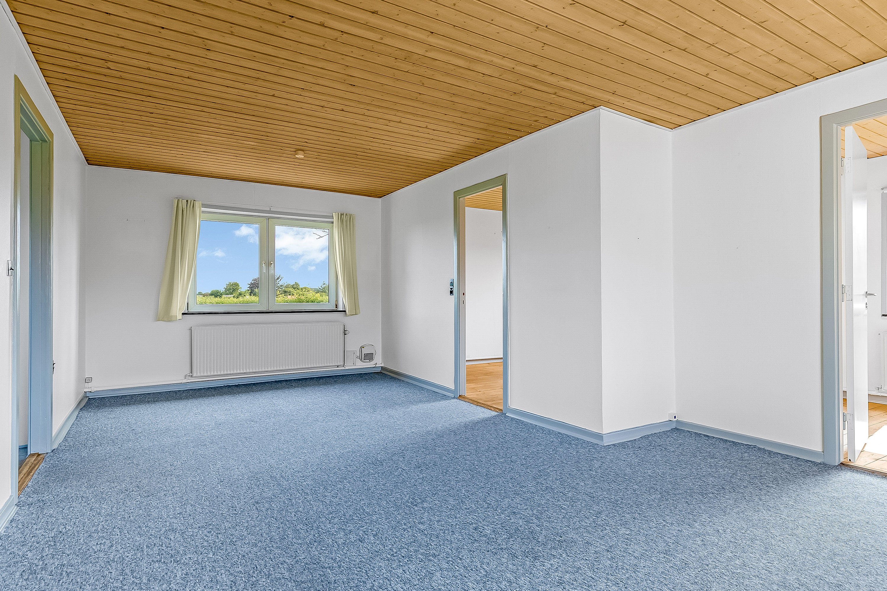 Fremhævet stue billede i fuldskærmstilstand. Billede af Stenderupvej 36, Agtrup, 6091 Bjert