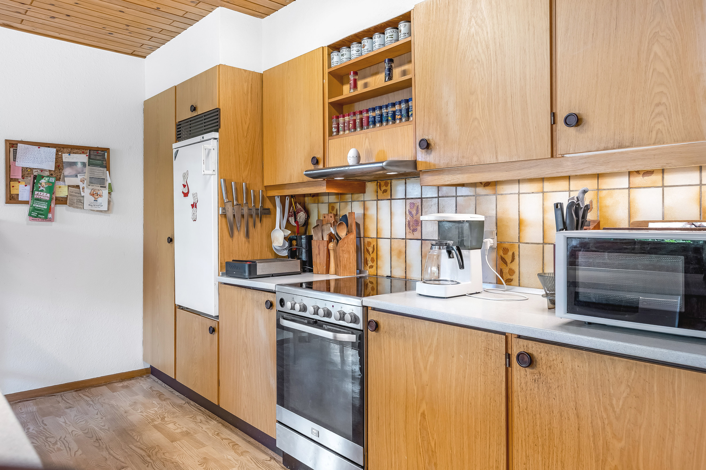 Fremhævet køkken billede i fuldskærmstilstand. Billede af Midsommervej 103, 6261 Bredebro