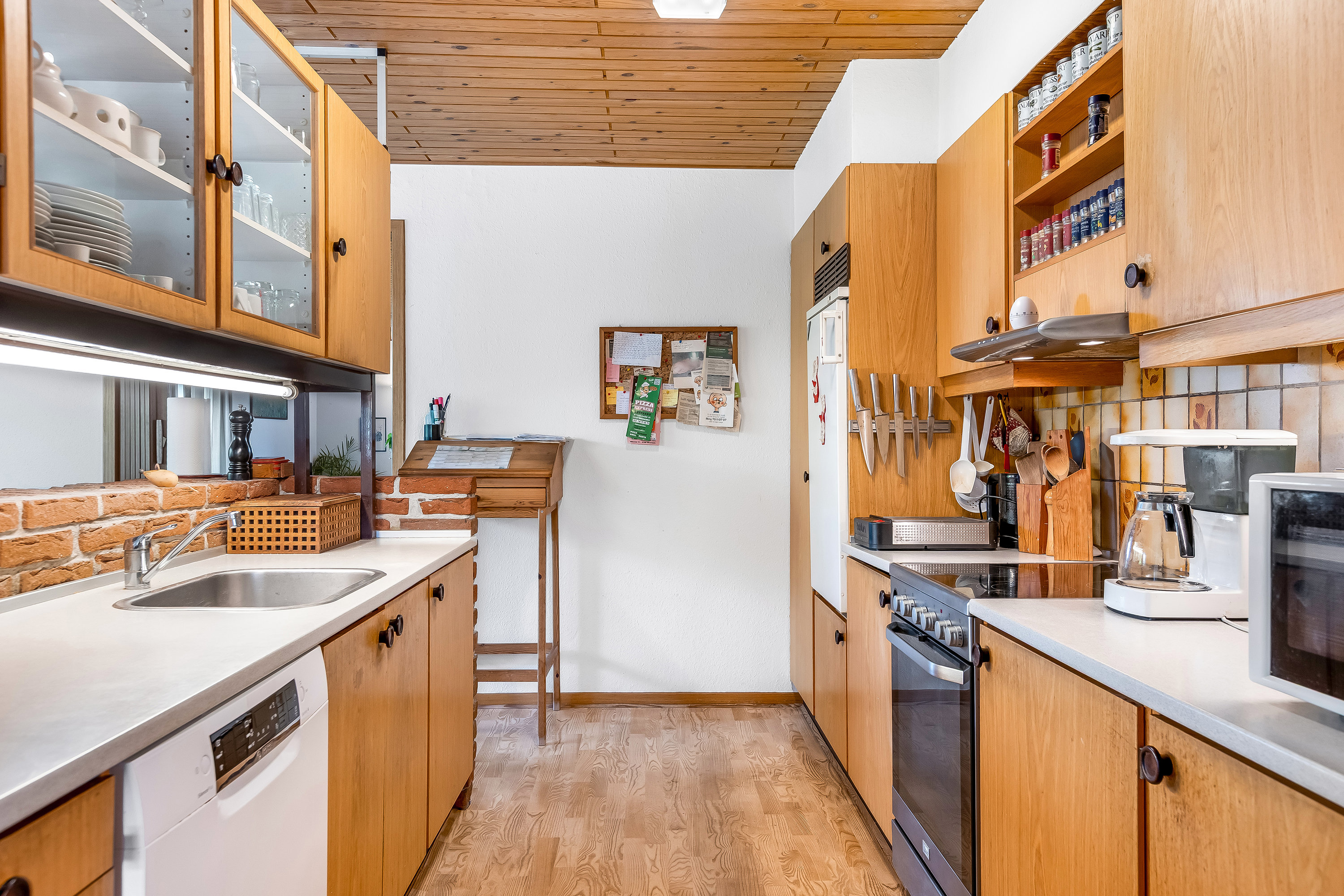 Fremhævet køkken billede i fuldskærmstilstand. Billede af Midsommervej 103, 6261 Bredebro