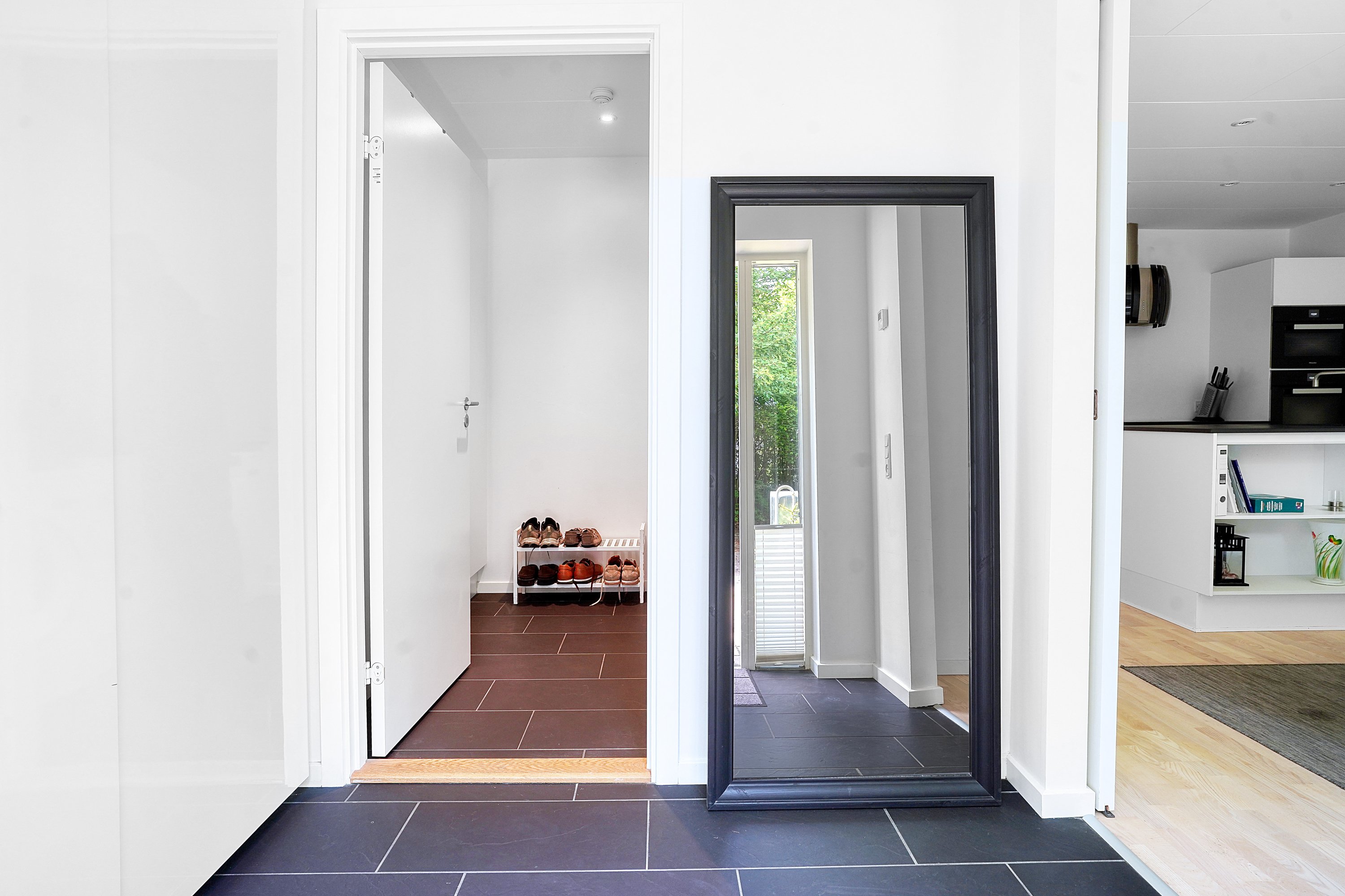 Fremhævet entré billede i fuldskærmstilstand. Billede af Rådhusparken 47, 3450 Allerød