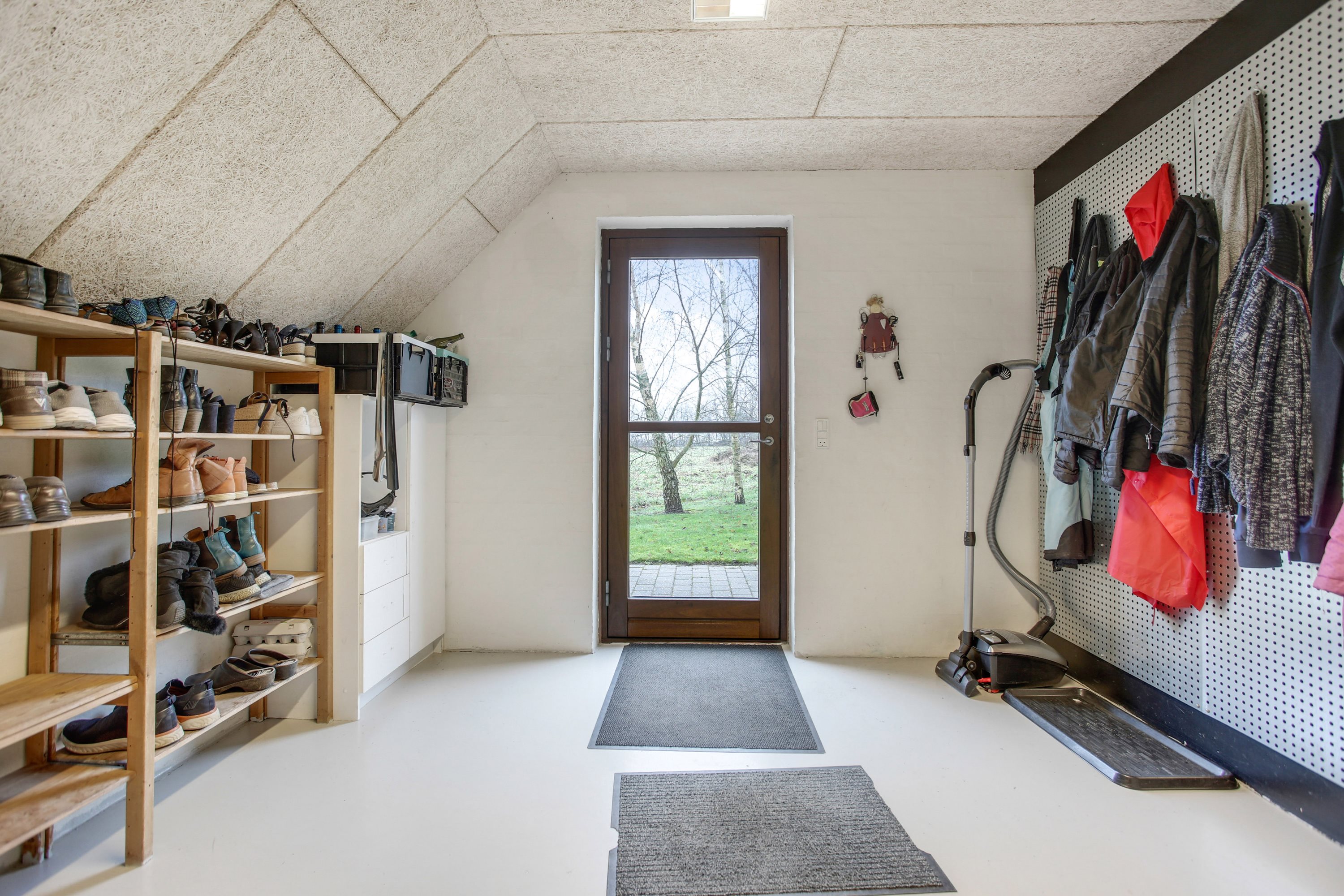 Fremhævet redskabsrum billede i fuldskærmstilstand. Billede af Guldager 12, Ølholm, 7160 Tørring