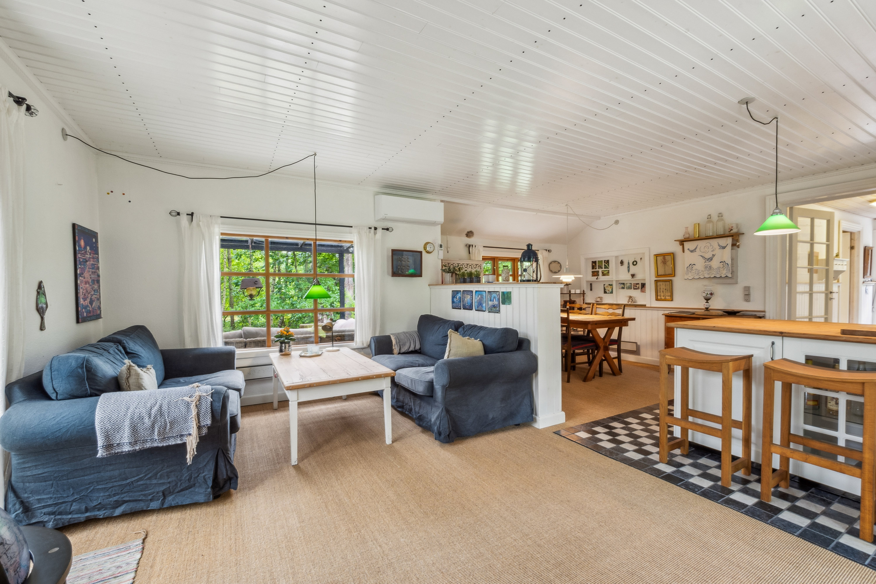 Fremhævet stue billede i fuldskærmstilstand. Billede af Lyngvej 32, Virksund, 7840 Højslev