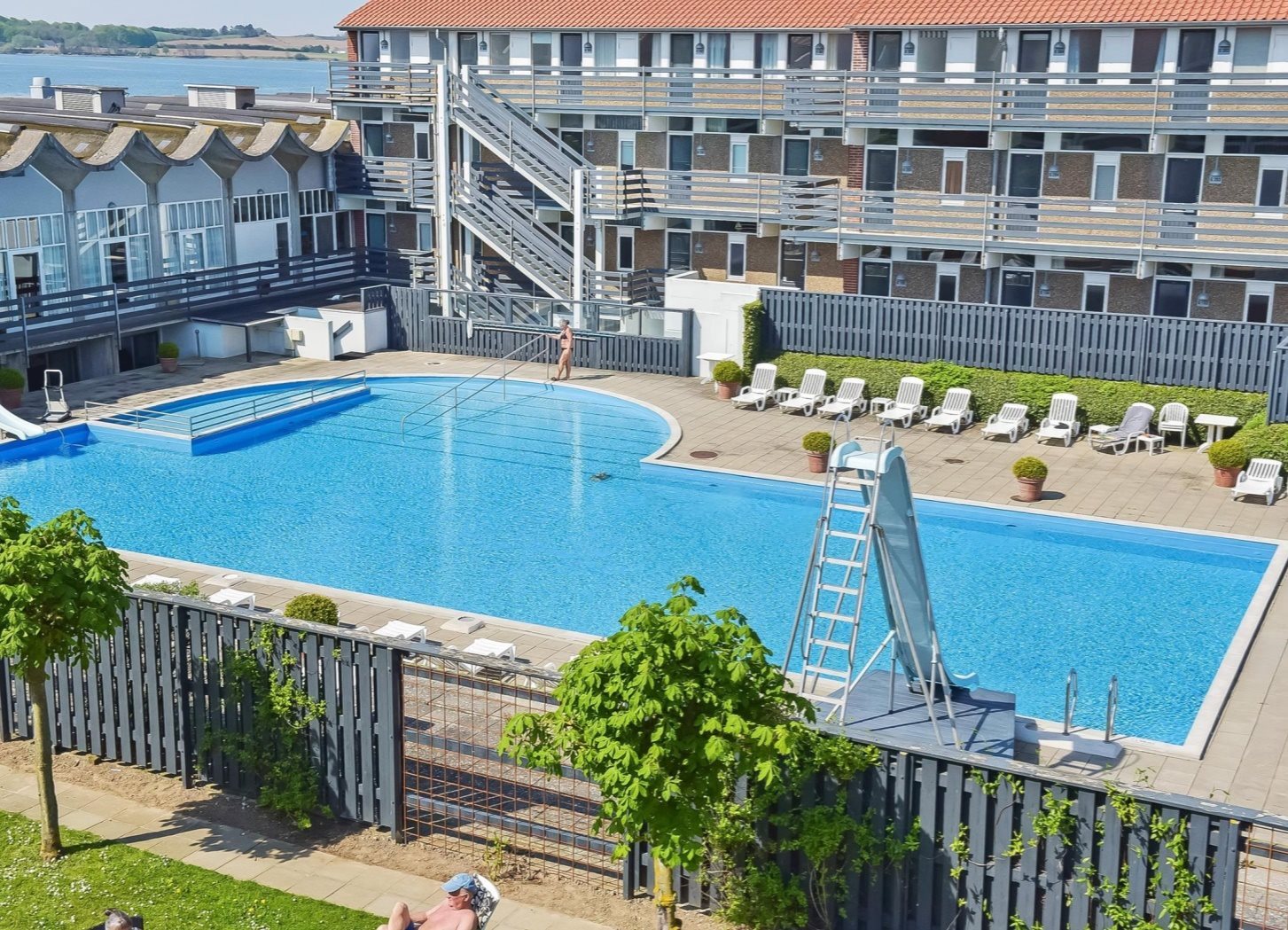 Fremhævet pool billede i fuldskærmstilstand. Billede af Klintealle 1G, 1. 205., 5600 Faaborg