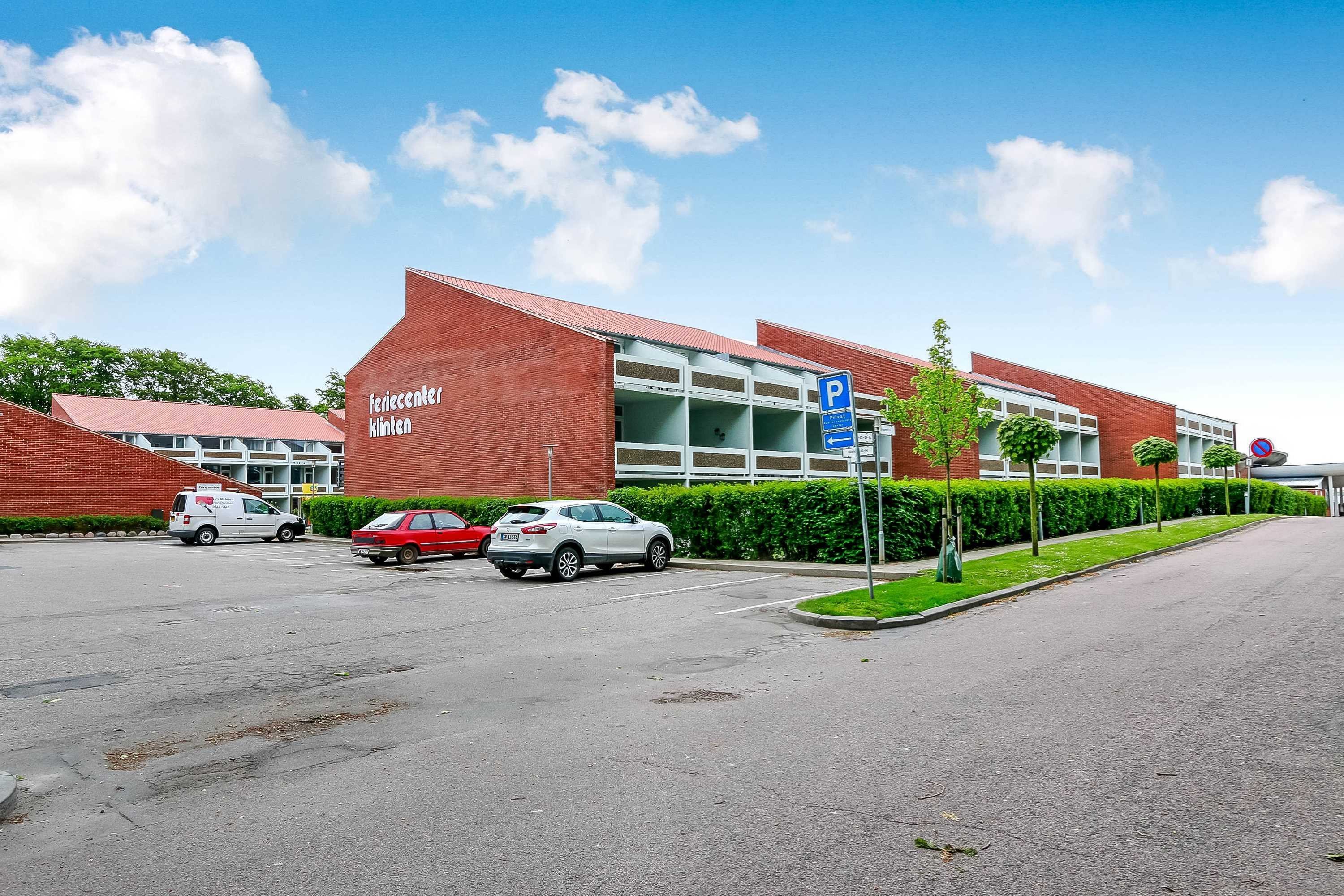 Fremhævet facade billede i fuldskærmstilstand. Billede af Klintealle 1G, 1. 205., 5600 Faaborg