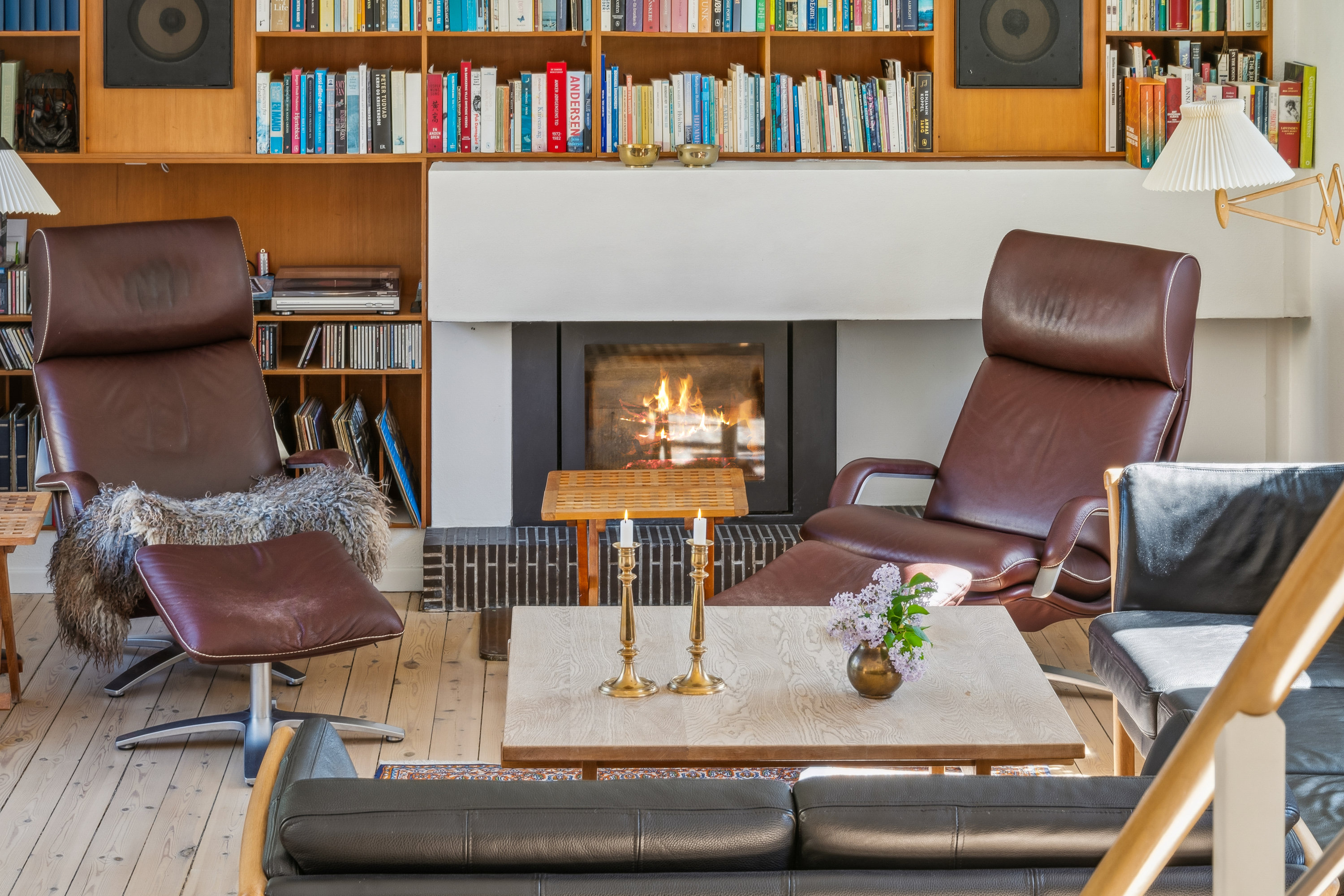 Fremhævet stue billede i fuldskærmstilstand. Billede af Tordenskjoldsvej 39, 3000 Helsingør