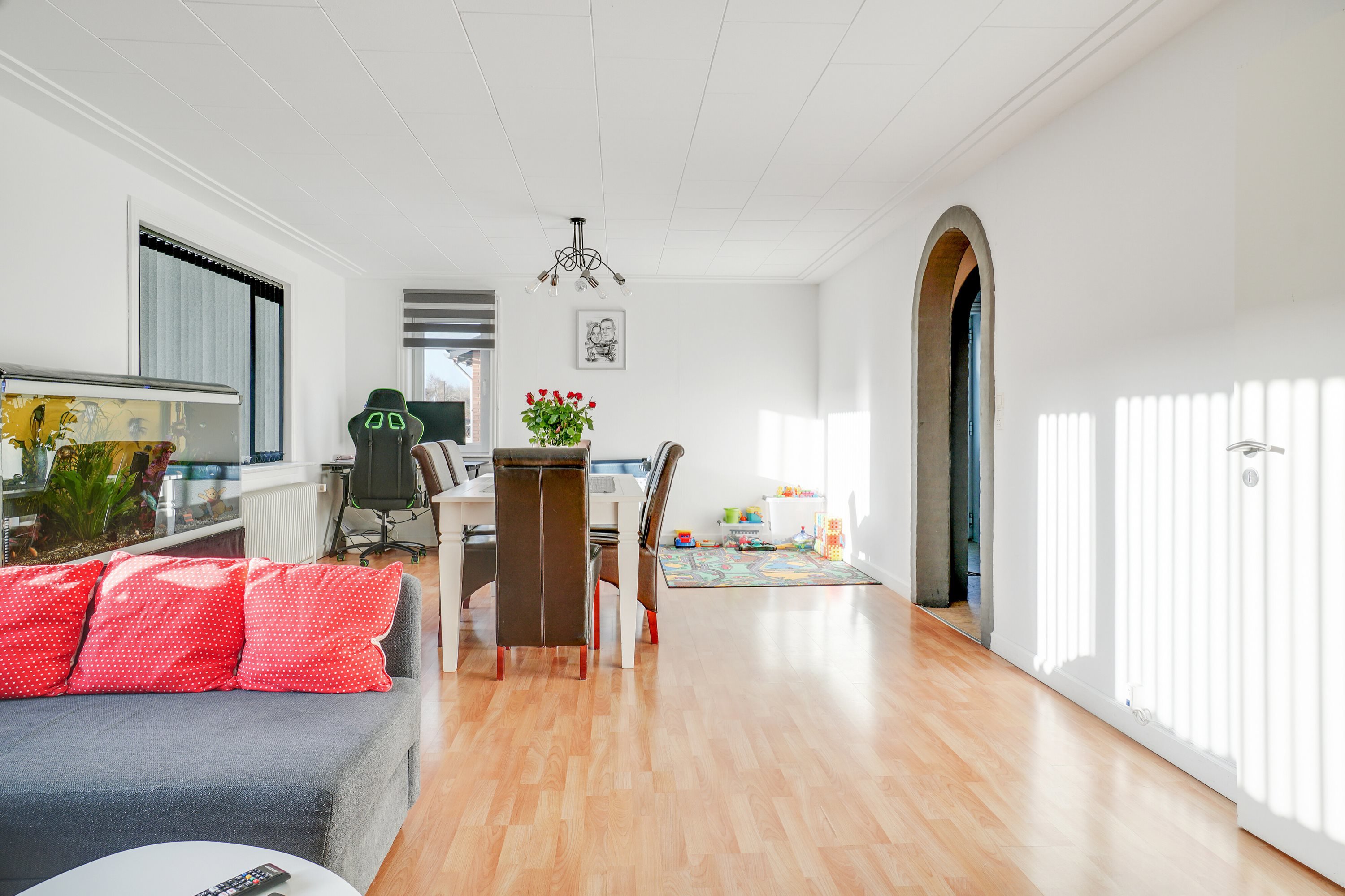 Fremhævet stue billede i fuldskærmstilstand. Billede af Vænget 12, Nors, 7700 Thisted