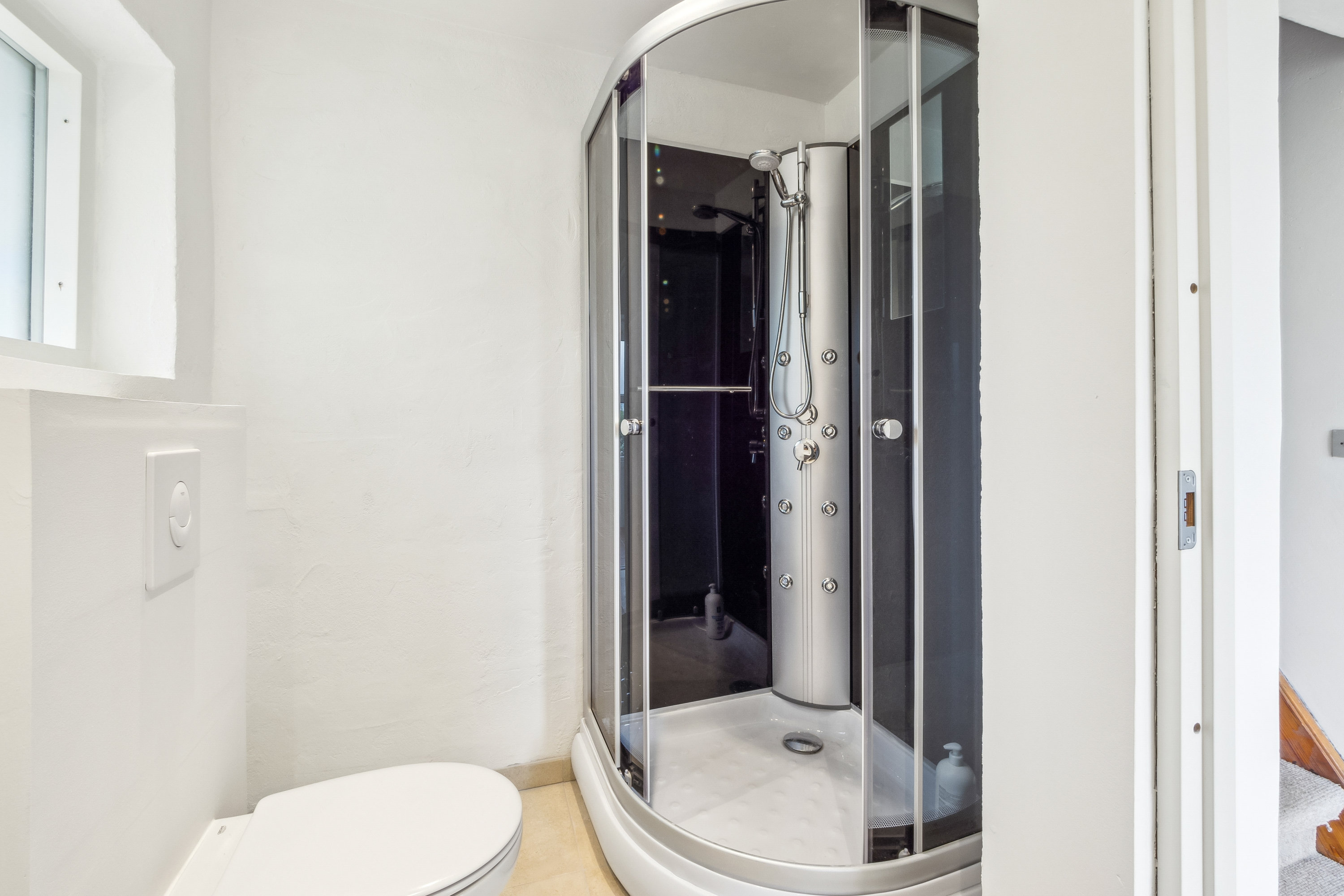 Fremhævet badeværelse billede i fuldskærmstilstand. Billede af Stårupvej 12, Dommerby, 7800 Skive