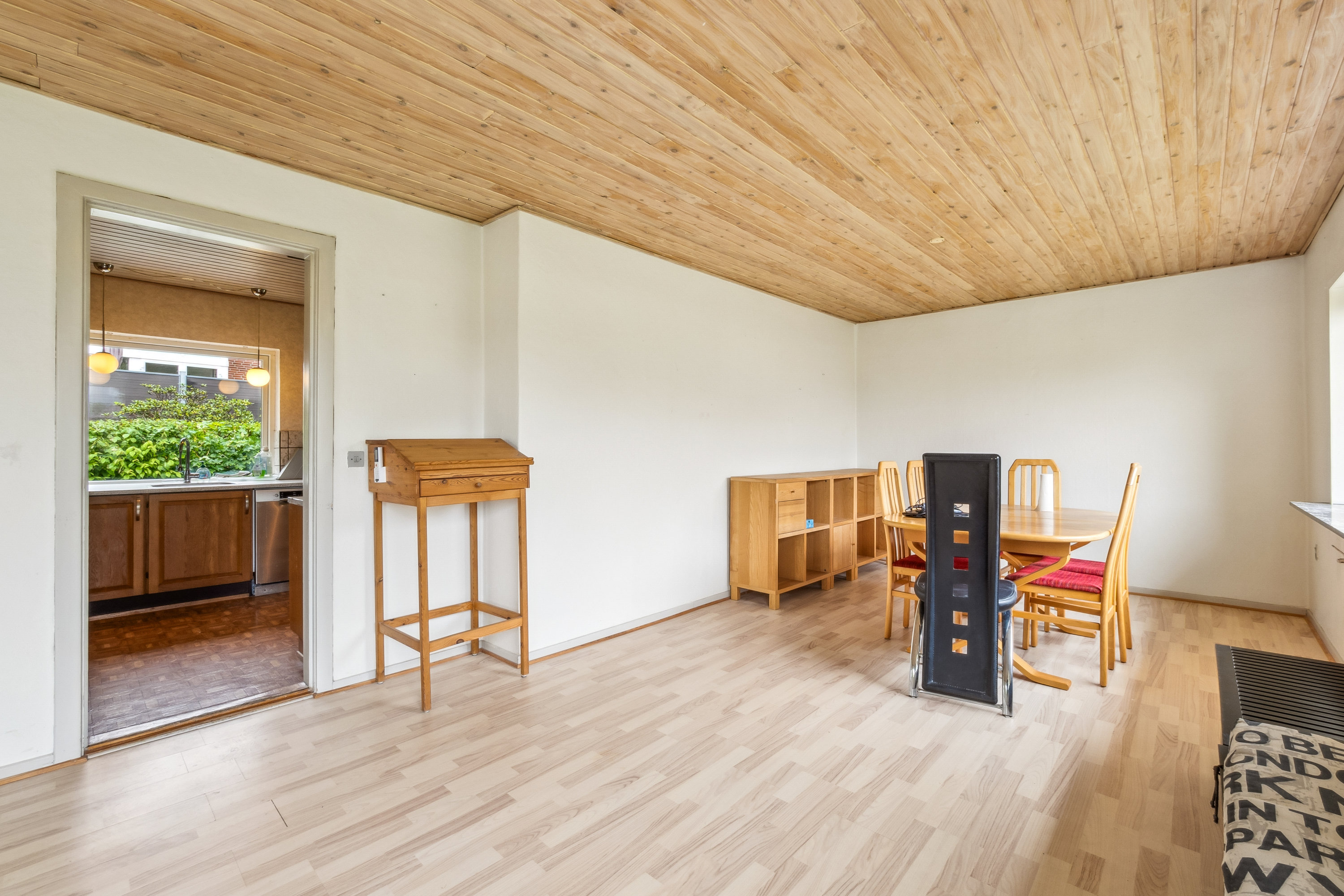 Fremhævet stue billede i fuldskærmstilstand. Billede af Stårupvej 12, Dommerby, 7800 Skive