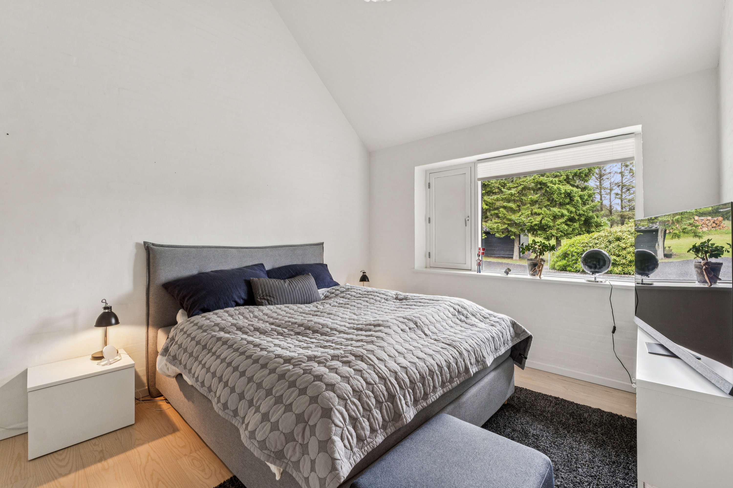 Fremhævet soveværelse billede i fuldskærmstilstand. Billede af Teglværksvej 60, Mygdal, 9800 Hjørring