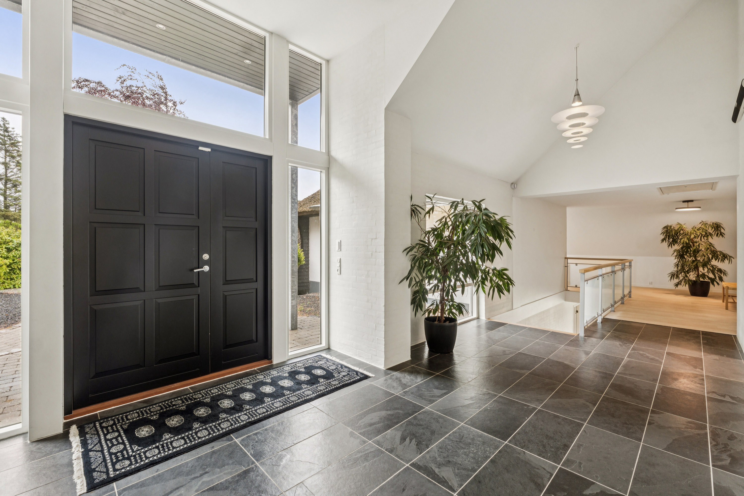 Fremhævet hall billede i fuldskærmstilstand. Billede af Teglværksvej 60, Mygdal, 9800 Hjørring