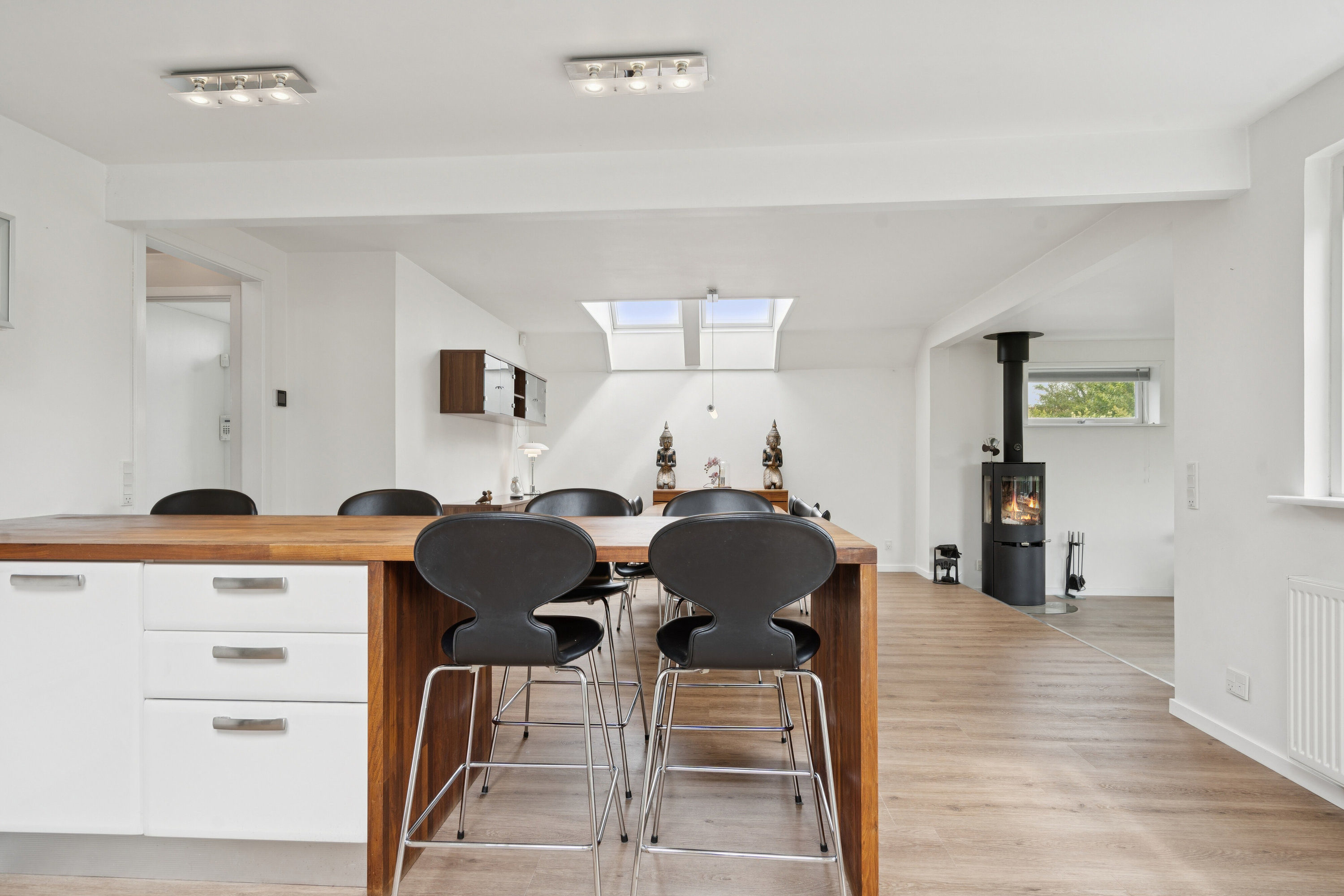 Fremhævet køkken billede i fuldskærmstilstand. Billede af Emmavænget 16, Næsby, 5270 Odense N