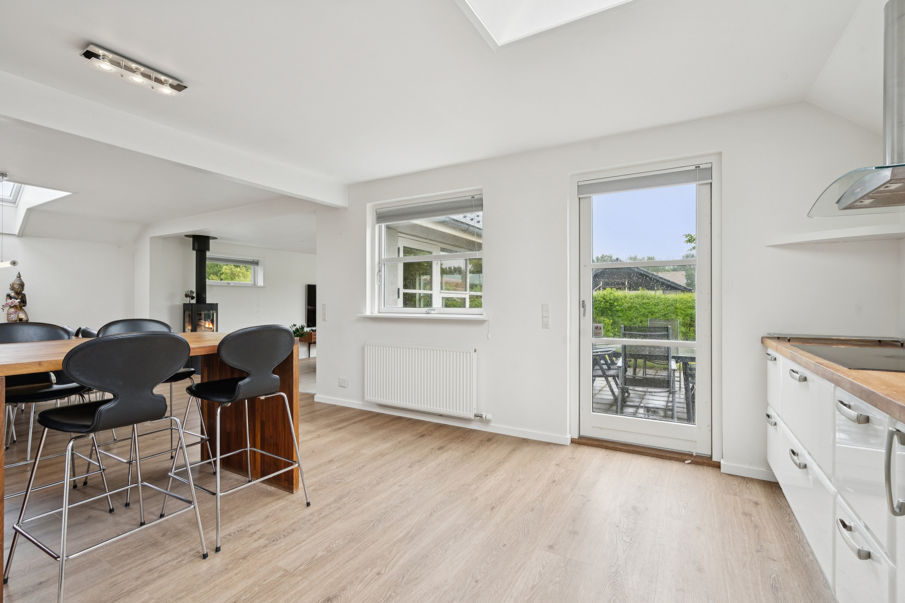 Fremhævet køkken billede i fuldskærmstilstand. Billede af Emmavænget 16, Næsby, 5270 Odense N