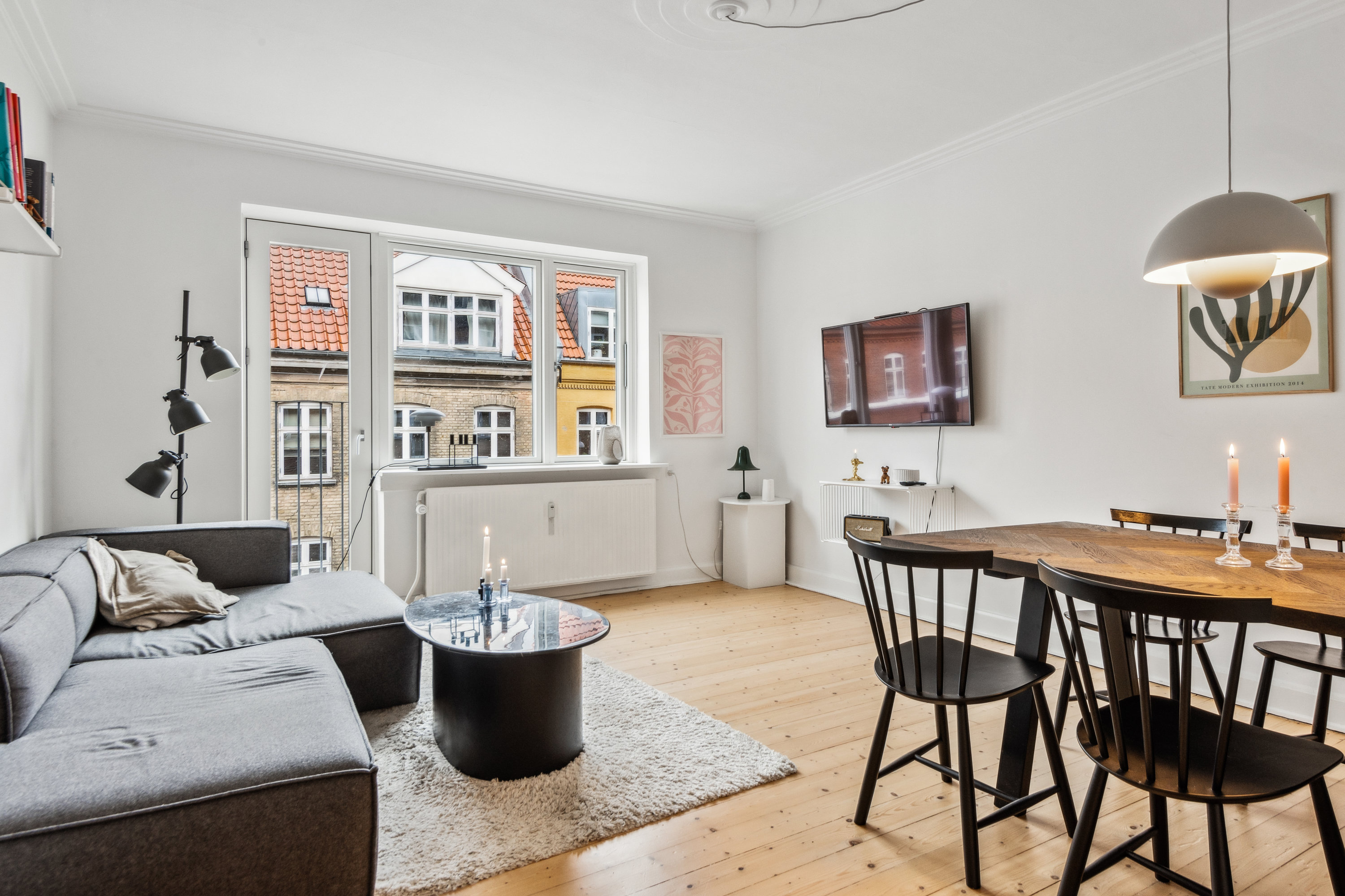 Fremhævet stue billede i fuldskærmstilstand. Billede af Helgolandsgade 3, 2. tv., 9000 Aalborg