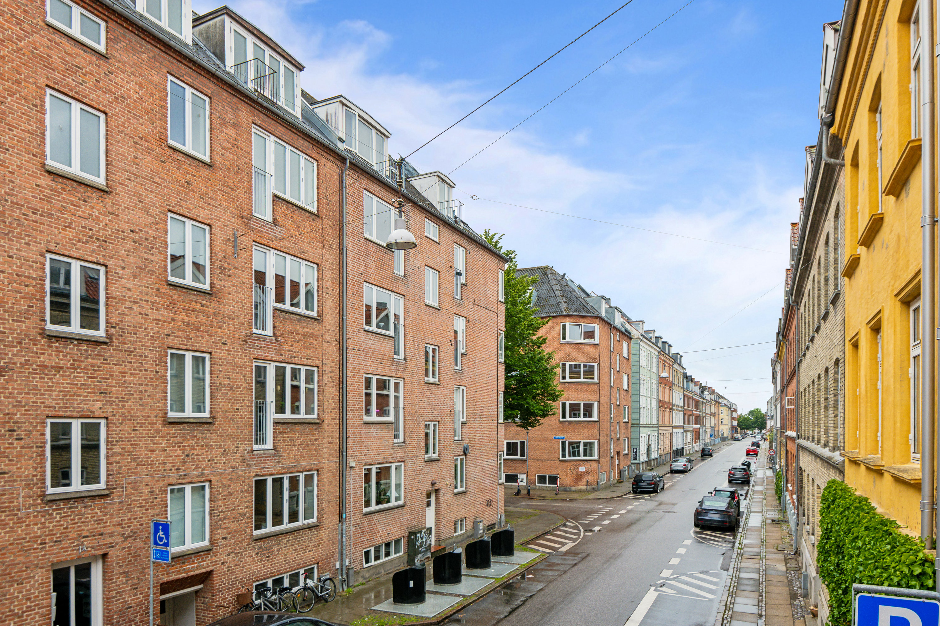 Fremhævet ejendom 1 billede i fuldskærmstilstand. Billede af Helgolandsgade 3, 2. tv., 9000 Aalborg