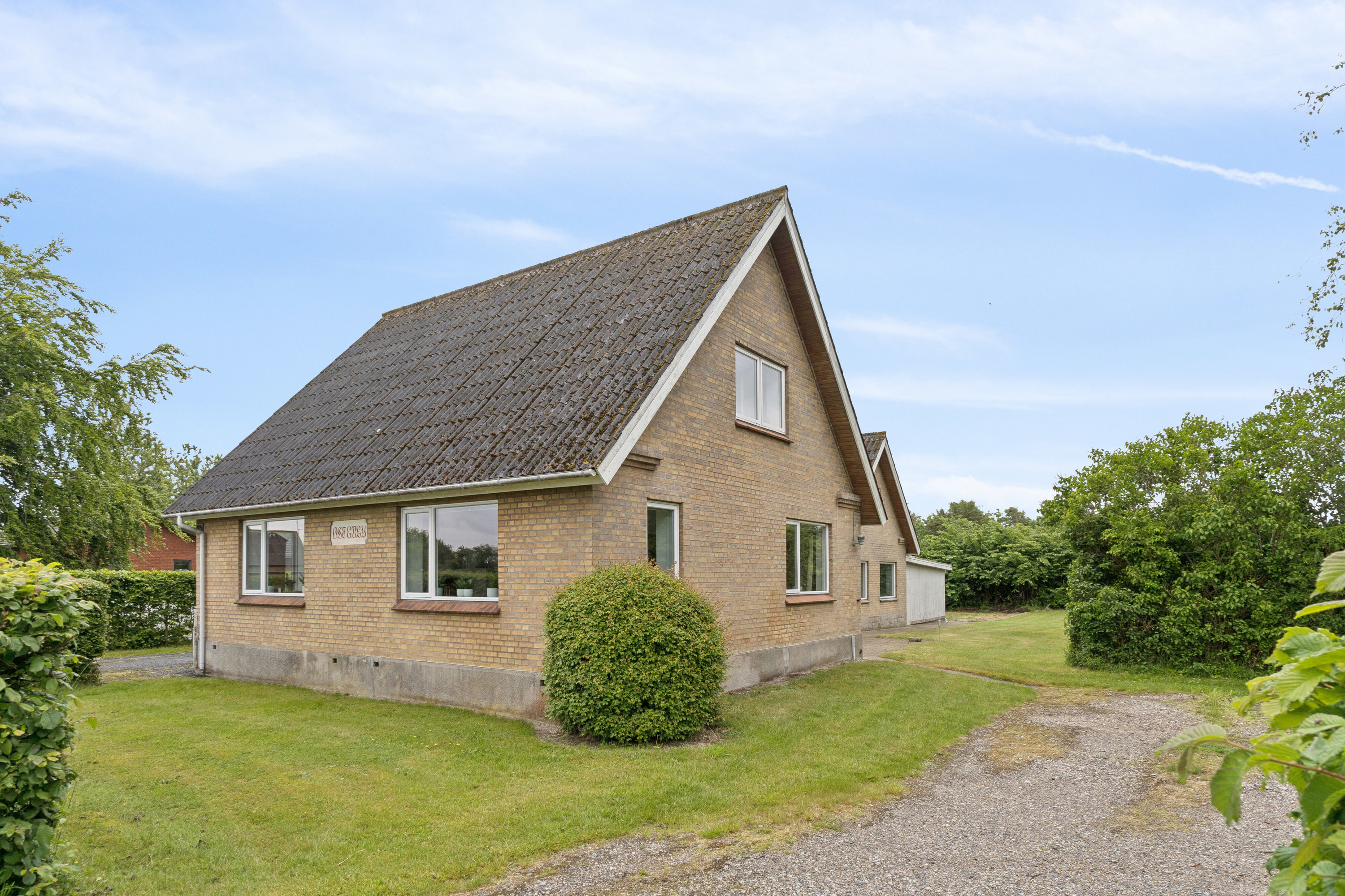 Fremhævet set fra vejen billede i fuldskærmstilstand. Billede af Tuenvej 68, Tuen, 9881 Bindslev