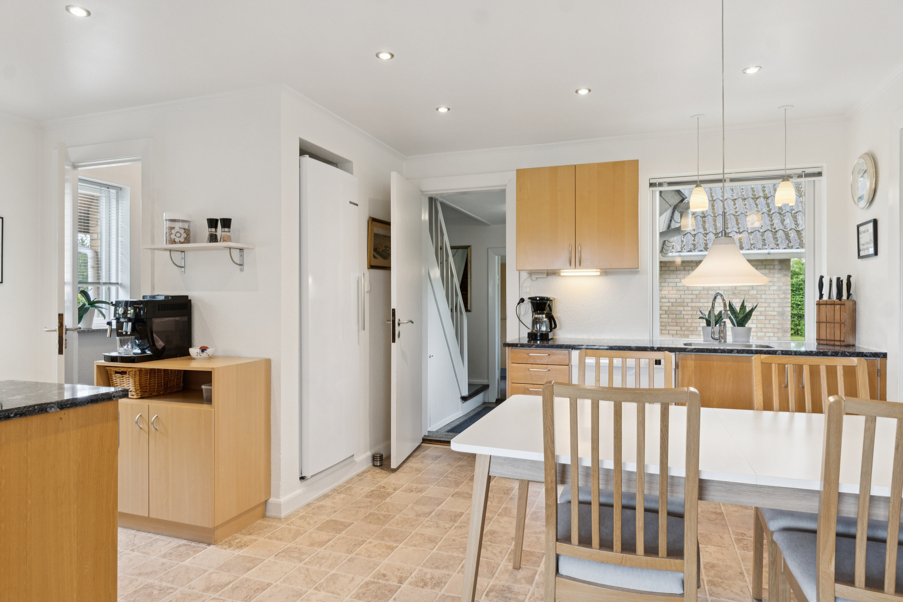 Miniaturebillede 2: spiseplads. Billede af Tuenvej 68, Tuen, 9881 Bindslev