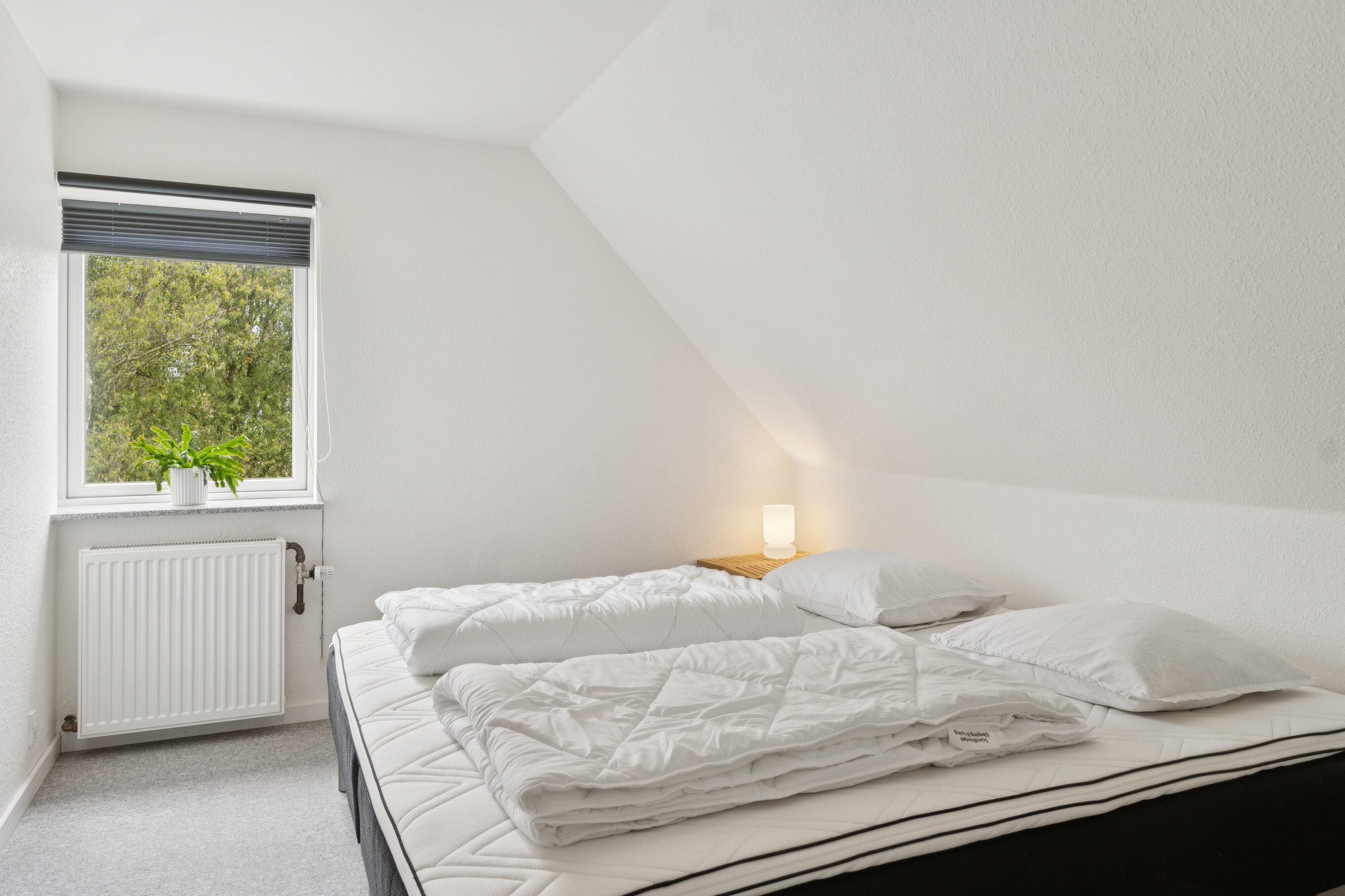 Fremhævet soveværelse billede i fuldskærmstilstand. Billede af Tuenvej 68, Tuen, 9881 Bindslev