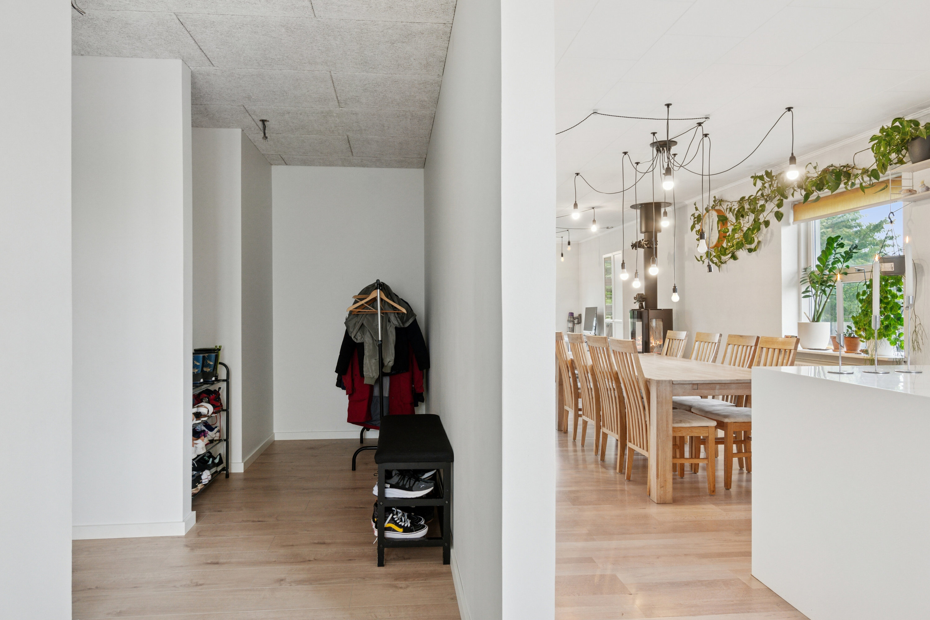 Fremhævet indendørs billede i fuldskærmstilstand. Billede af Lærkevænget 10, 8721 Daugård