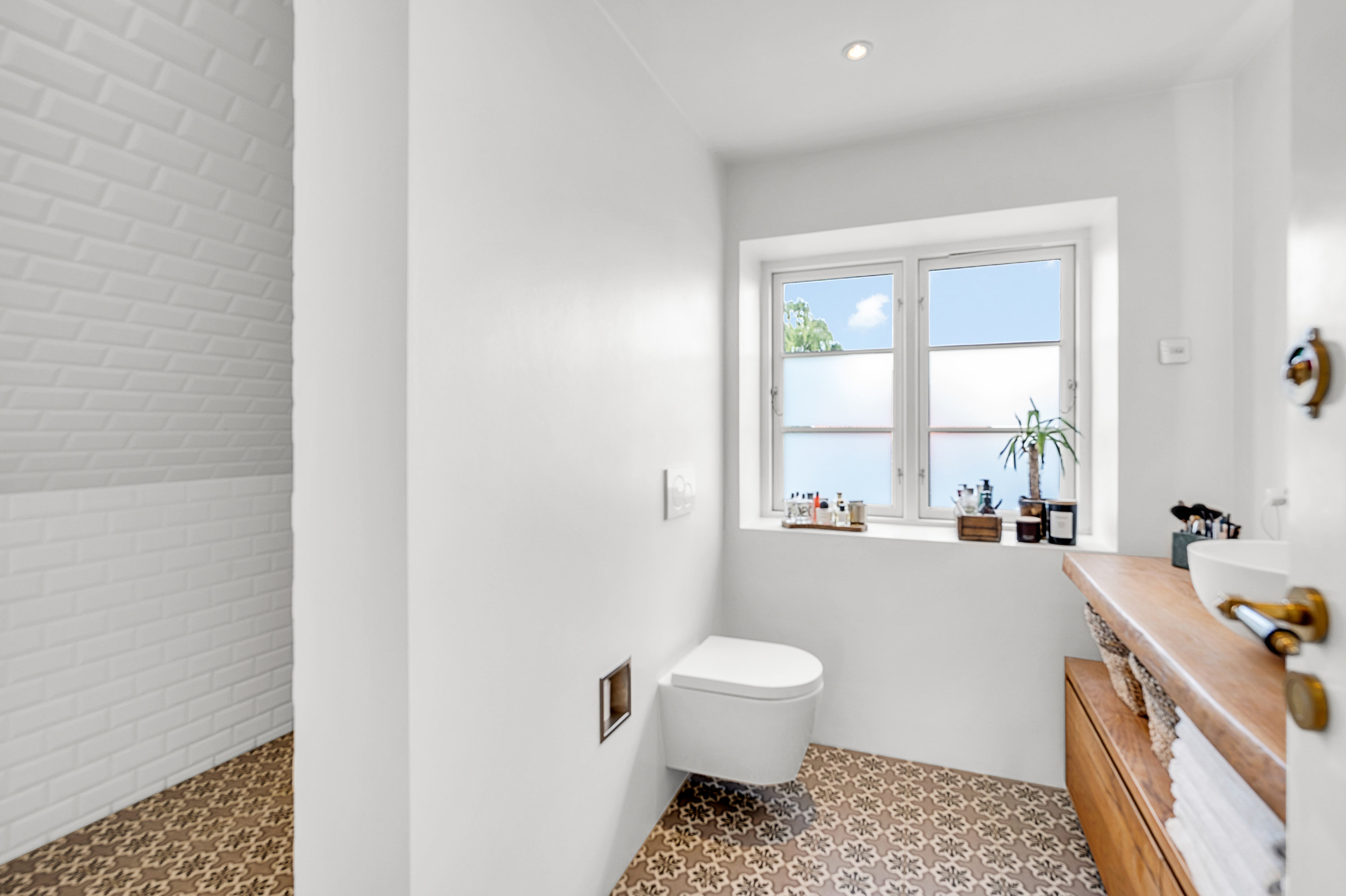 Fremhævet badeværelse billede i fuldskærmstilstand. Billede af Skjoldsgade 5, 8260 Viby J