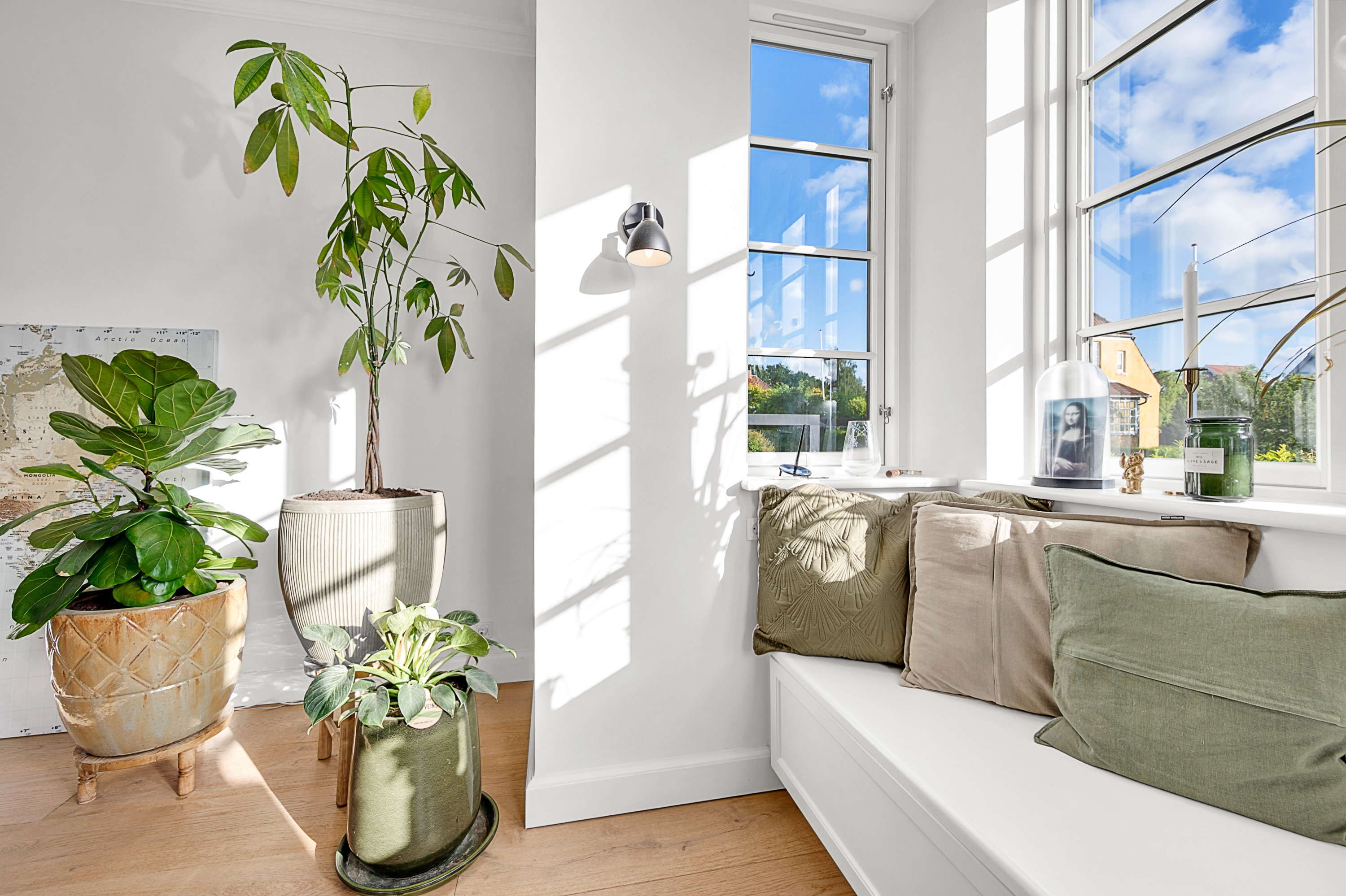 Fremhævet karnap i alrum billede i fuldskærmstilstand. Billede af Skjoldsgade 5, 8260 Viby J