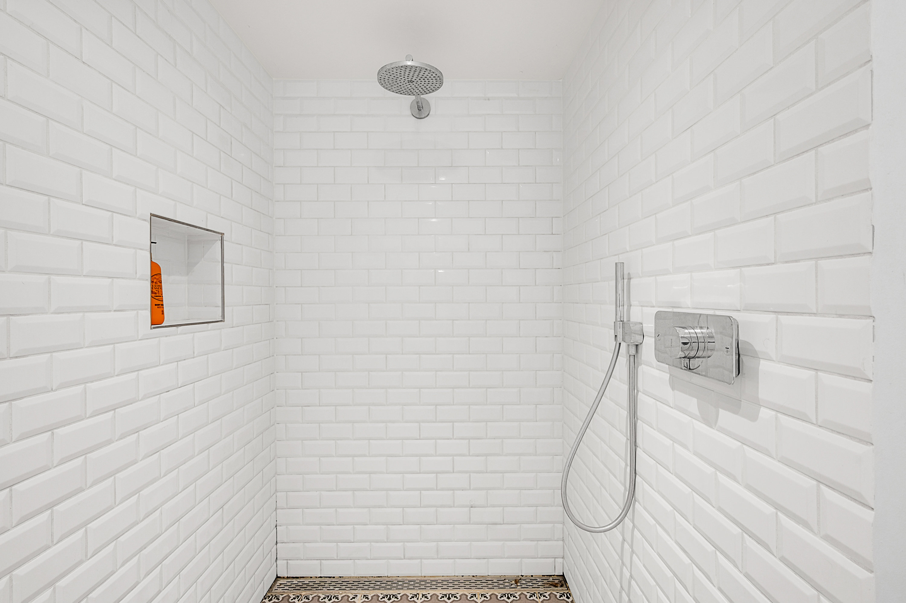 Fremhævet badeværelse billede i fuldskærmstilstand. Billede af Skjoldsgade 5, 8260 Viby J