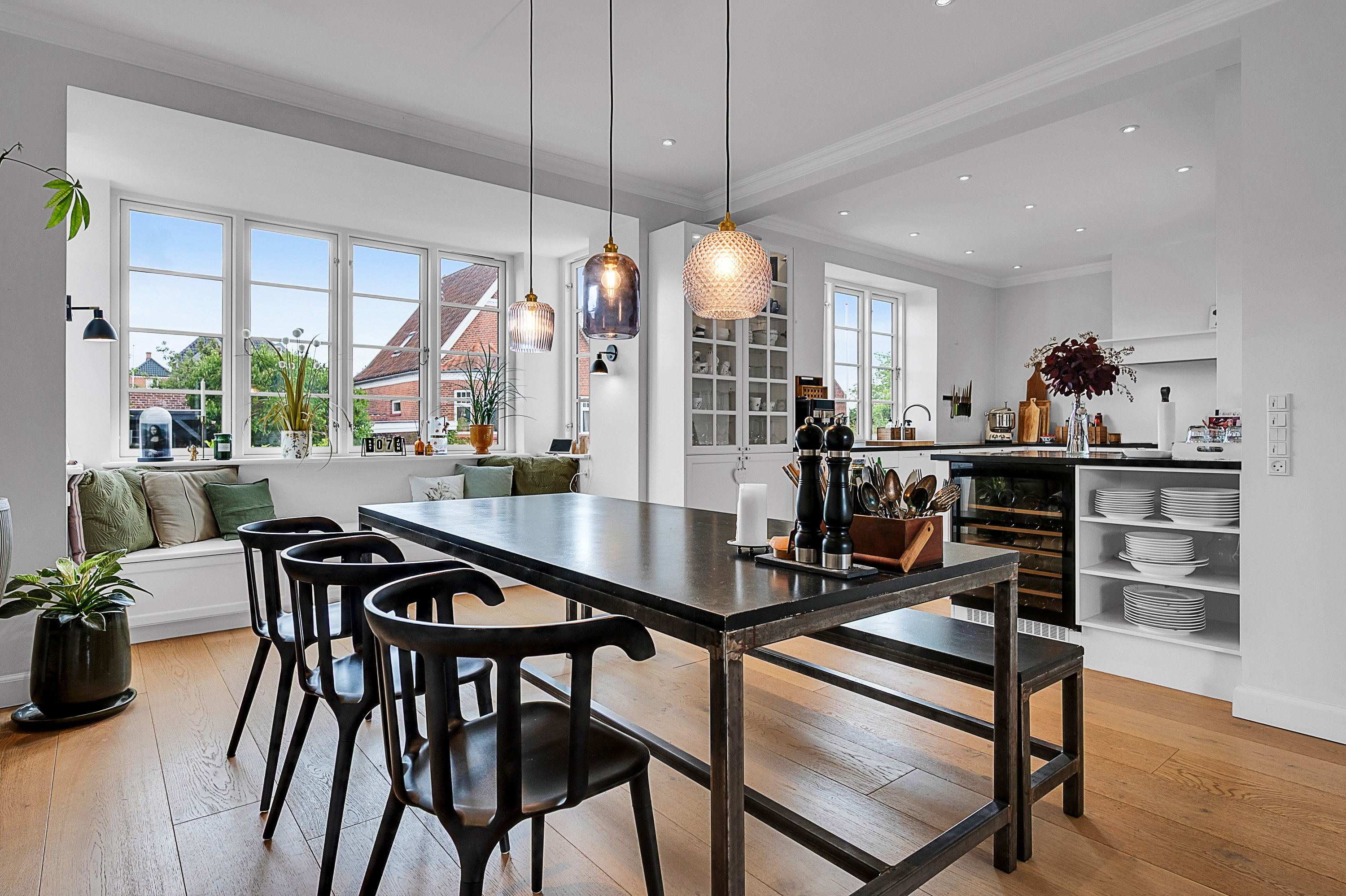 Fremhævet alrum/køkken billede i fuldskærmstilstand. Billede af Skjoldsgade 5, 8260 Viby J