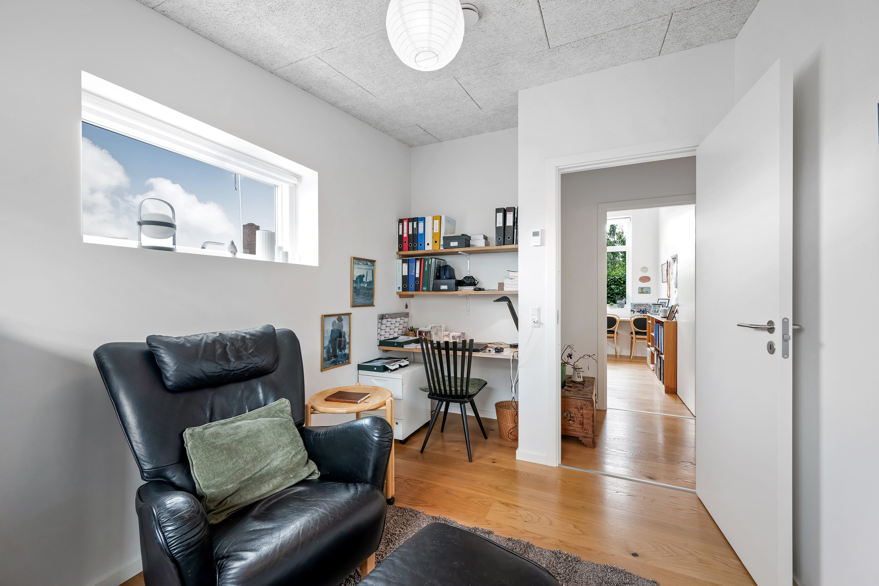 Fremhævet stue billede i fuldskærmstilstand. Billede af Kongshøjvej 13, 6950 Ringkøbing