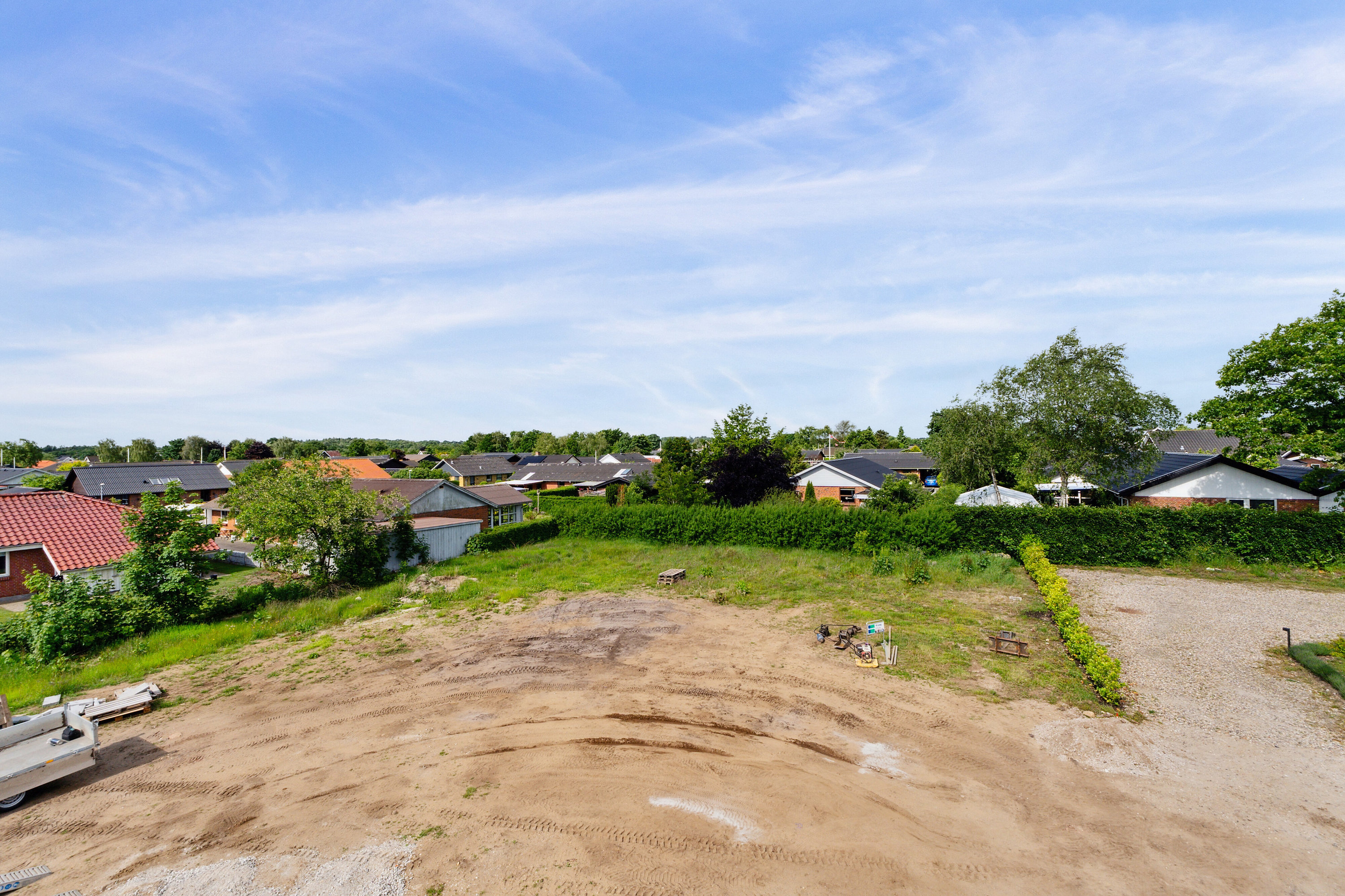 Fremhævet udendørs billede i fuldskærmstilstand. Billede af Kastanie Alle 117B, 7442 Engesvang