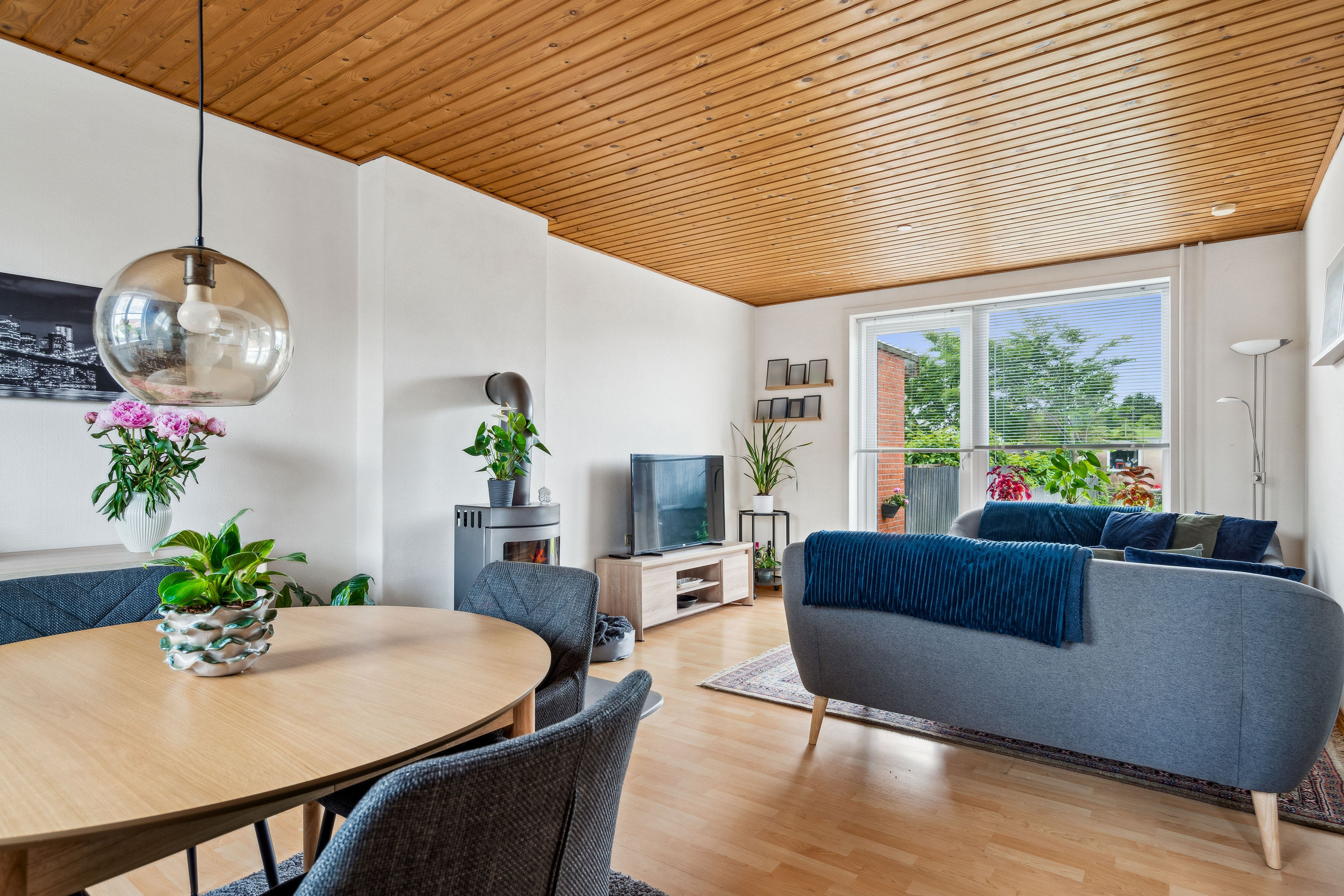 Fremhævet stue billede i fuldskærmstilstand. Billede af Ternevej 6, 9850 Hirtshals