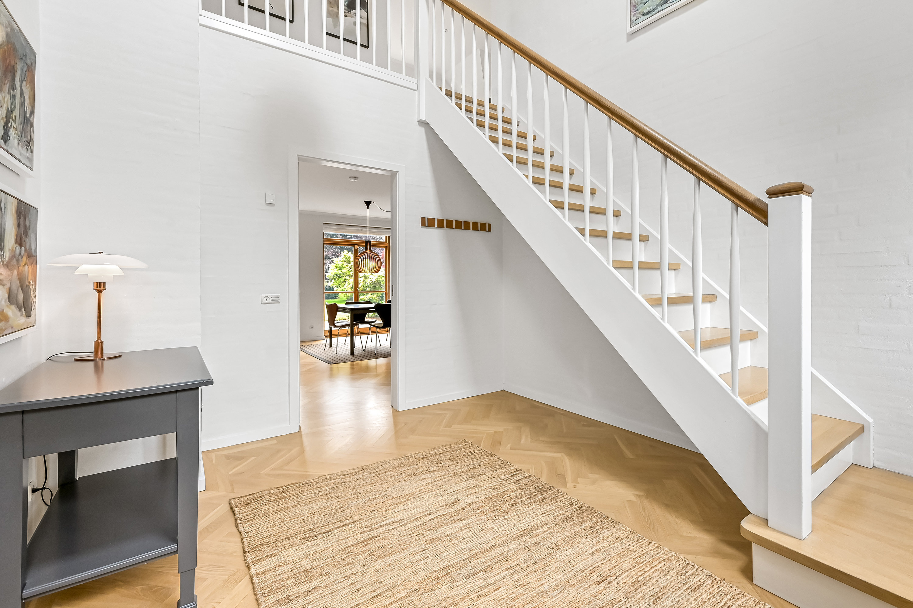 Fremhævet hall billede i fuldskærmstilstand. Billede af Nørre Lindbjerg 5, Gjellerup, 7400 Herning