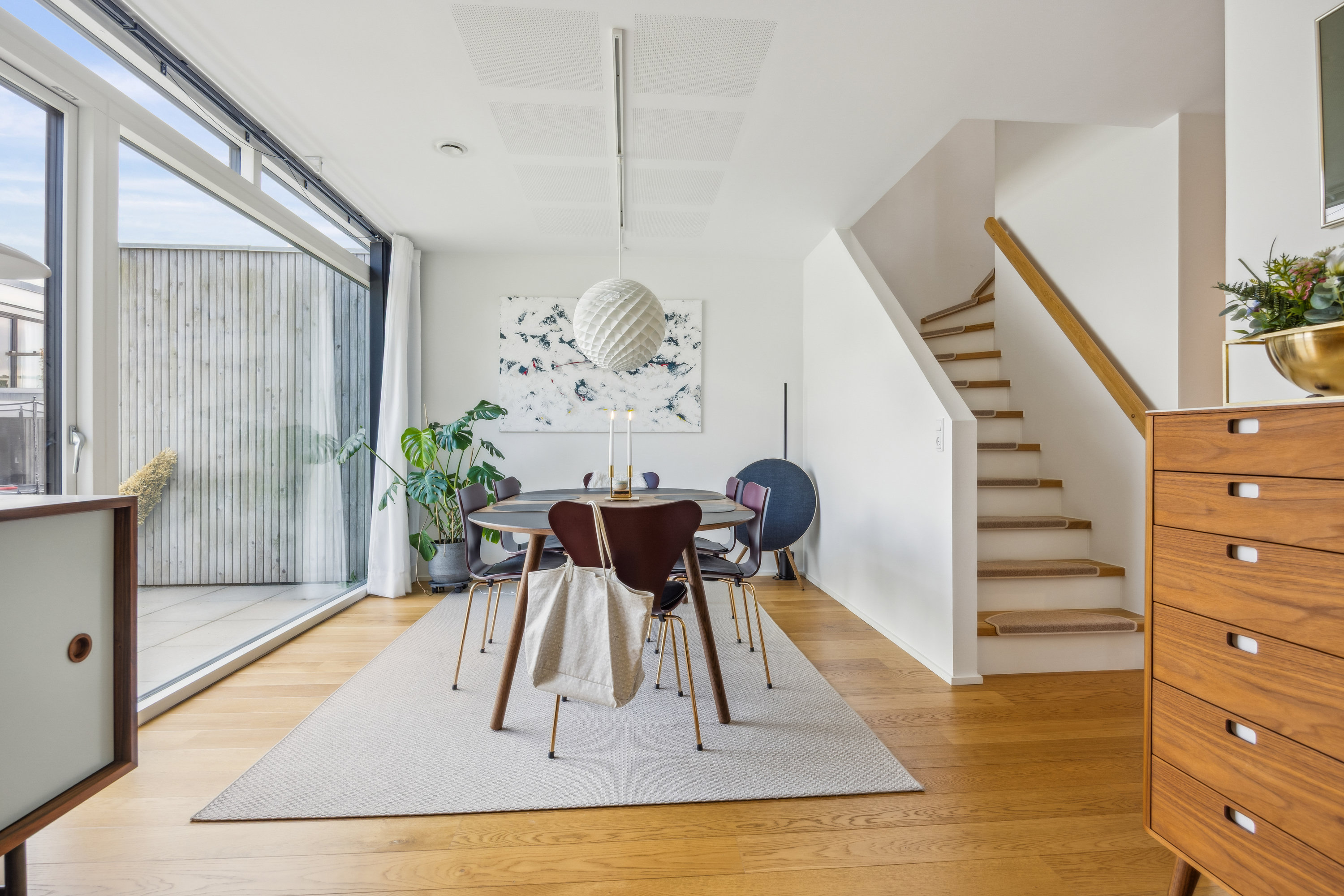 Fremhævet stue billede i fuldskærmstilstand. Billede af Elektravej 13, Gug, 9210 Aalborg SØ