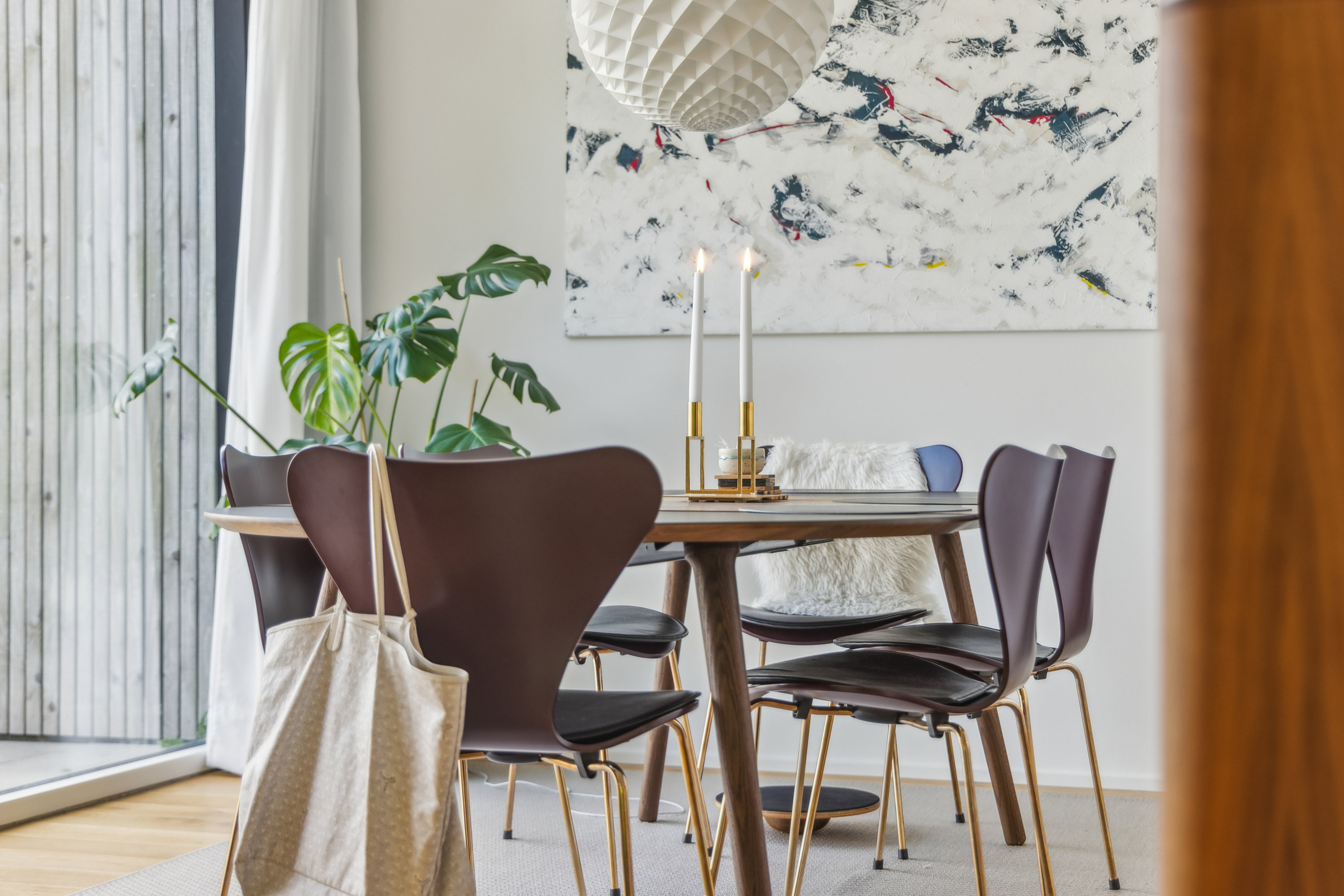 Fremhævet stue billede i fuldskærmstilstand. Billede af Elektravej 13, Gug, 9210 Aalborg SØ