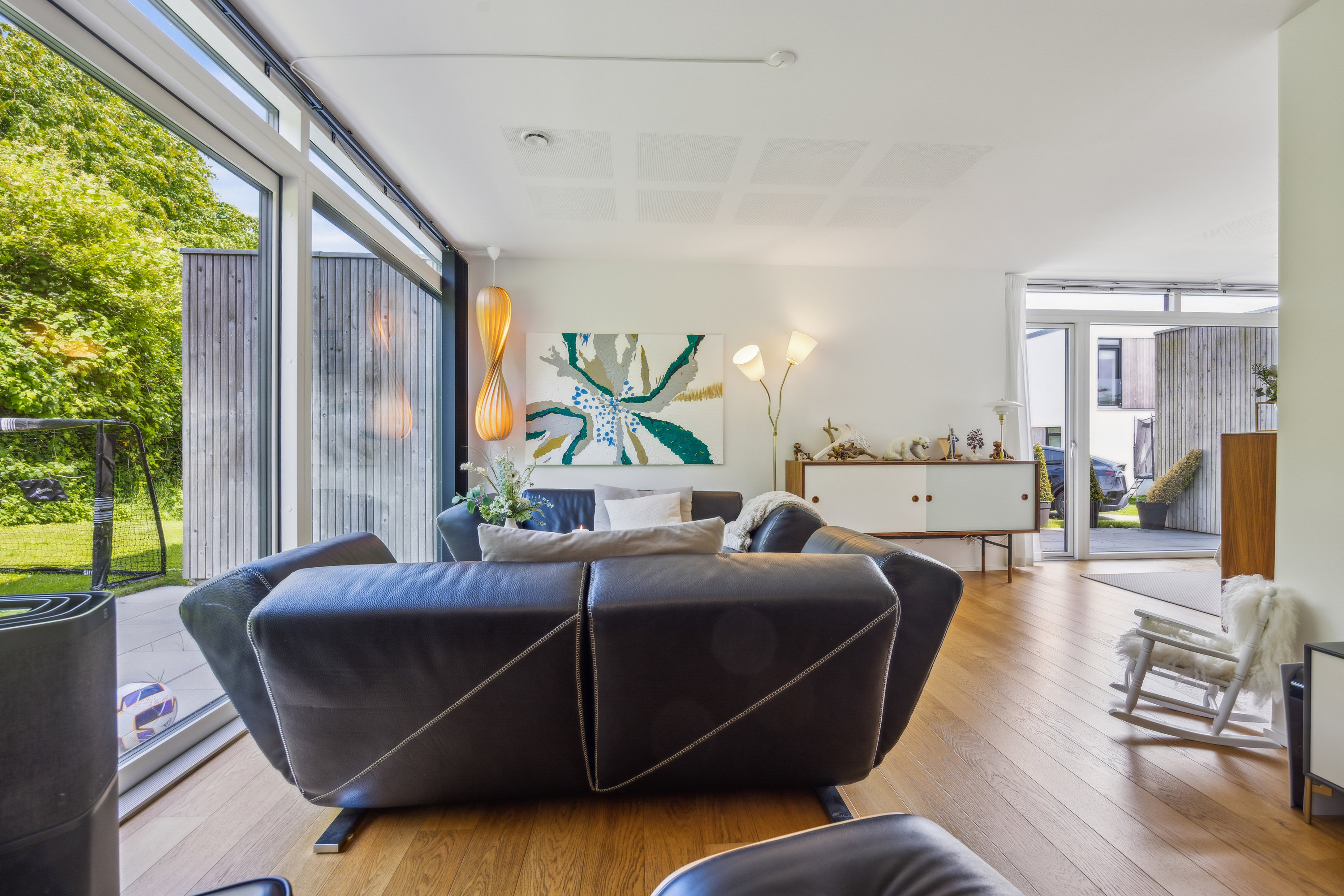 Fremhævet stue billede i fuldskærmstilstand. Billede af Elektravej 13, Gug, 9210 Aalborg SØ