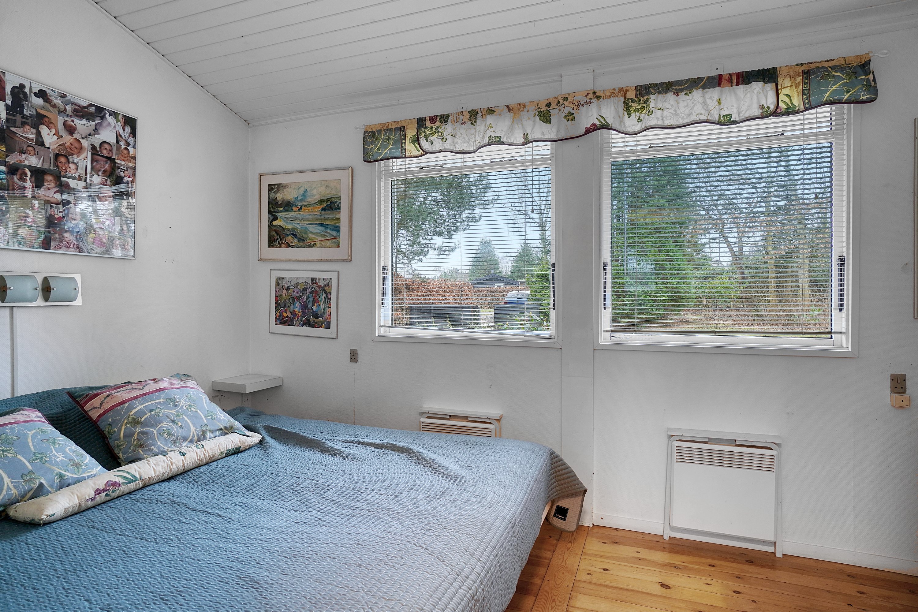 Fremhævet værelse billede i fuldskærmstilstand. Billede af Ørnevej 4, 3120 Dronningmølle