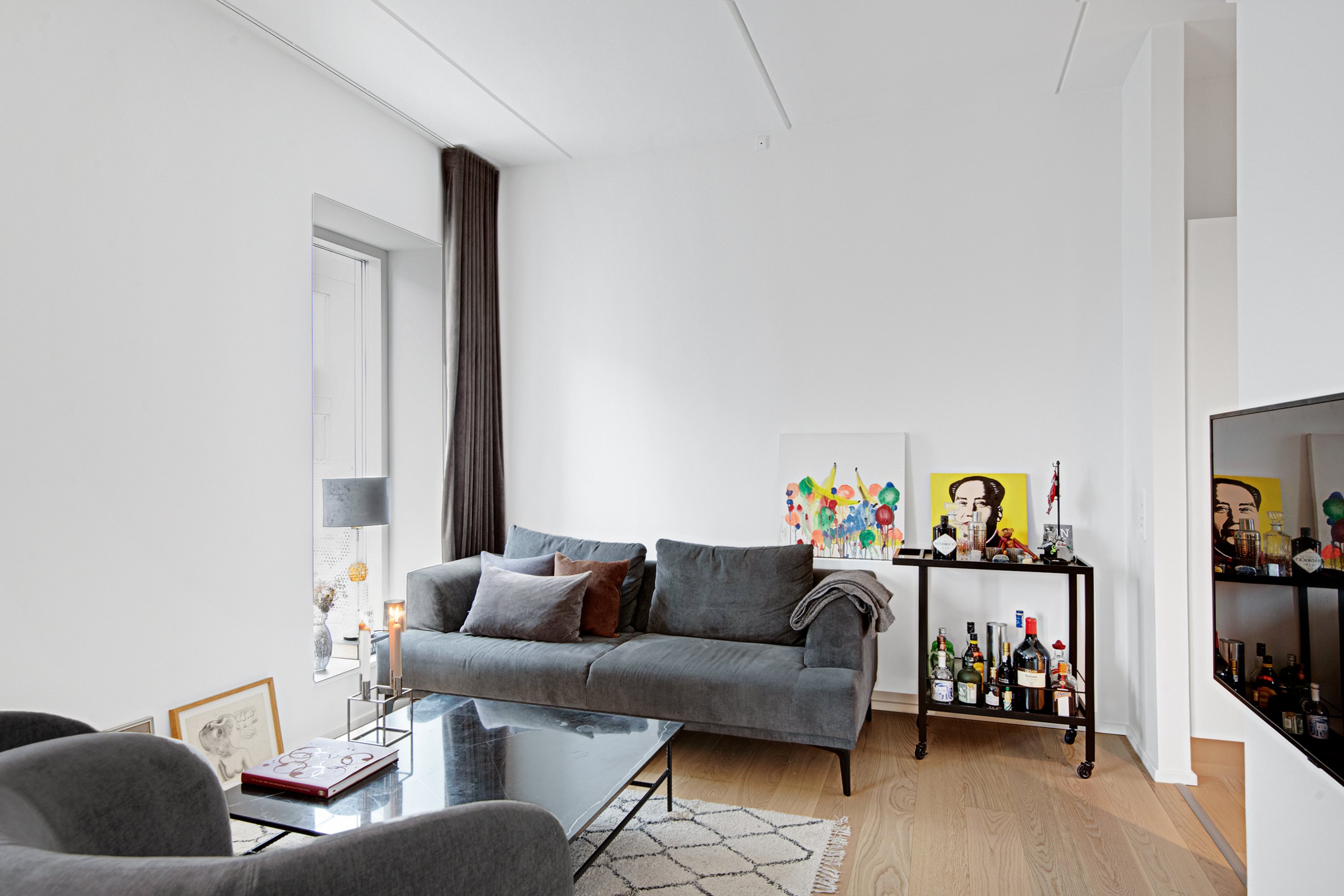 Fremhævet stue billede i fuldskærmstilstand. Billede af Stjernepladsen 16, 4. tv., 9000 Aalborg