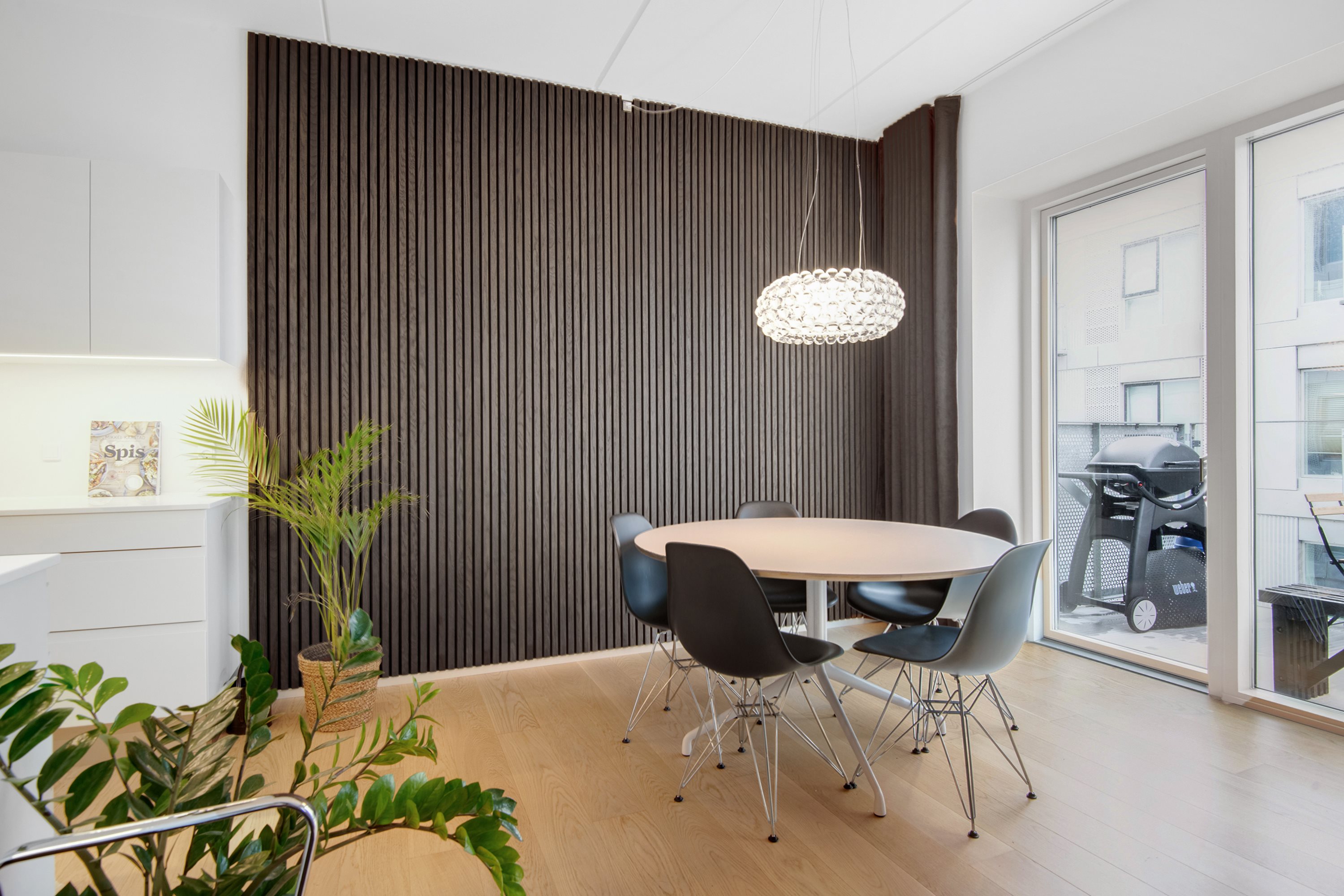 Fremhævet stue billede i fuldskærmstilstand. Billede af Stjernepladsen 16, 4. tv., 9000 Aalborg