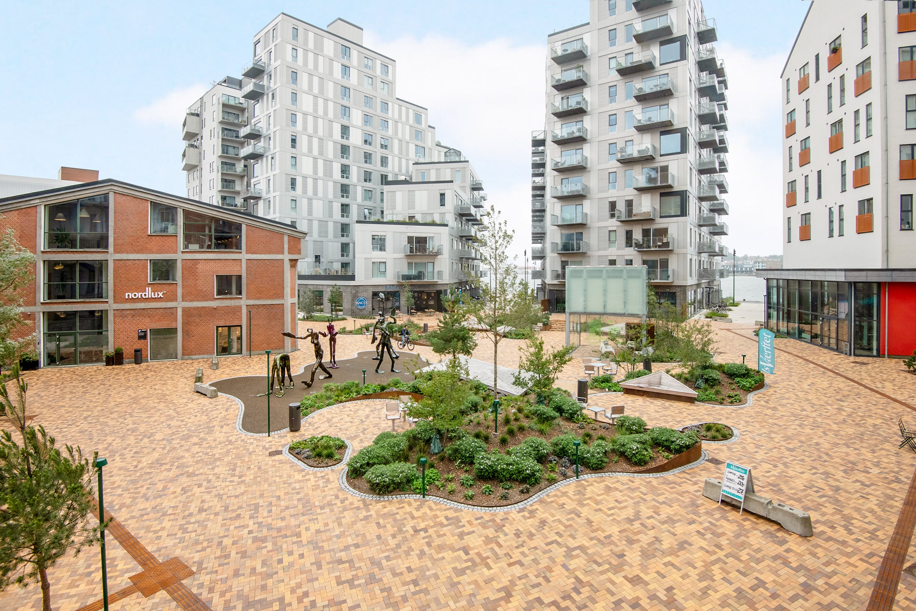 Fremhævet gårdmiljø billede i fuldskærmstilstand. Billede af Stjernepladsen 16, 4. tv., 9000 Aalborg